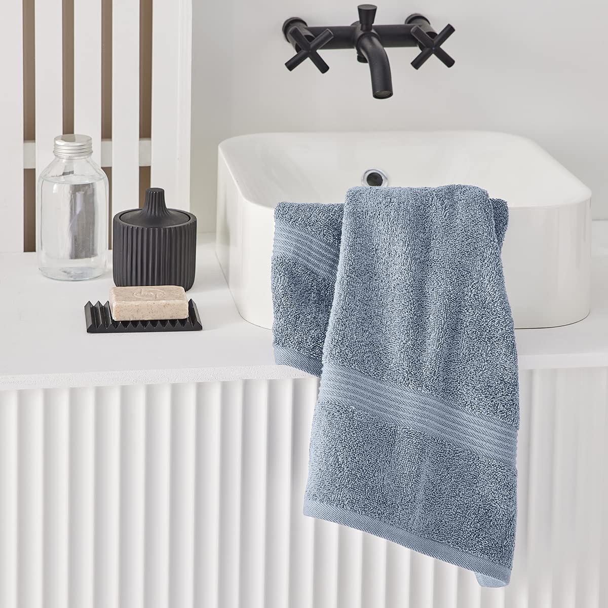 Badhanddoek 50 x 90 cm - DONKERBLAUW - - 5.00