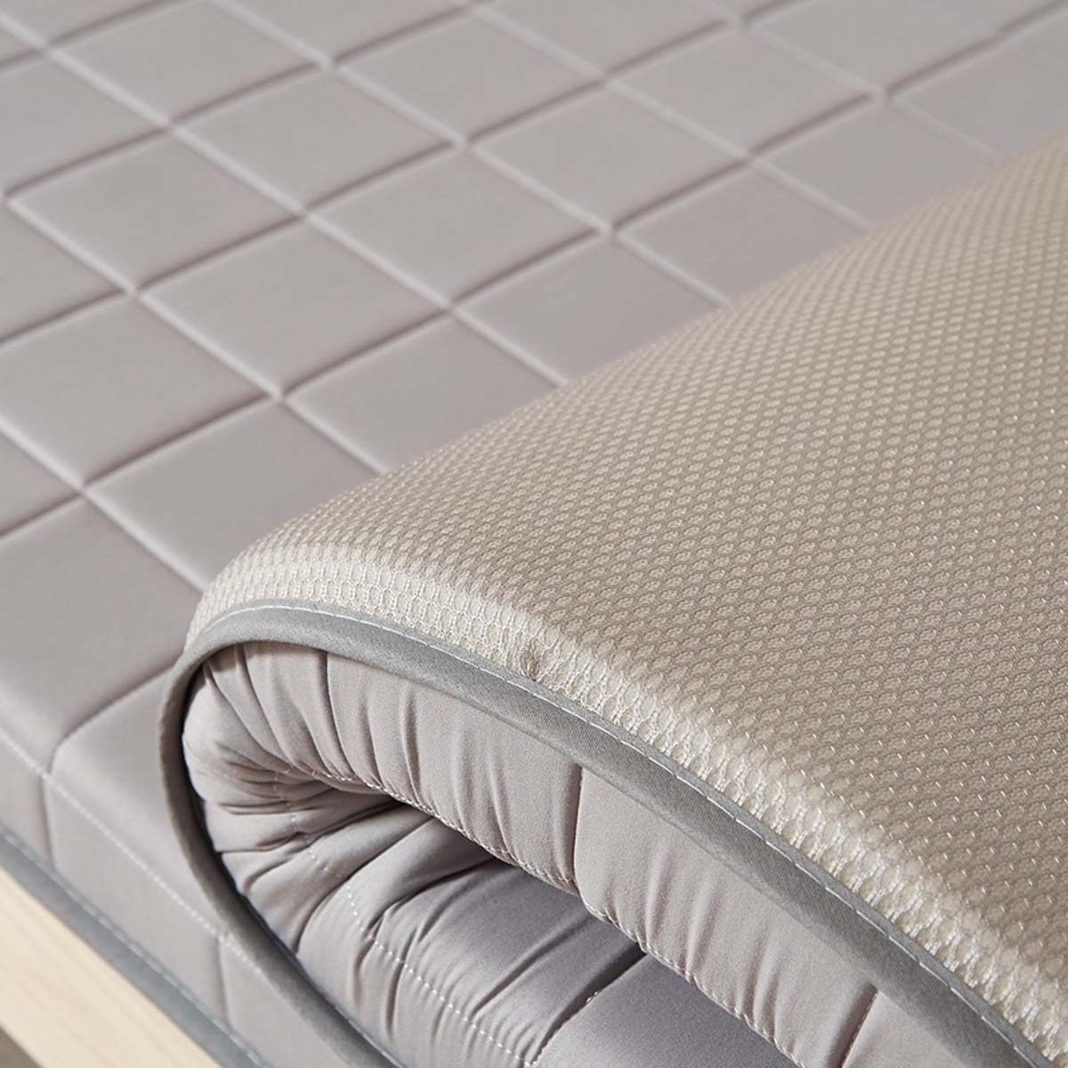 Danchen Japanische Futon-Matratze, faltbare Tatami-Matte, Schlafunterlage für Boden, Gäste, Schlafsäle, Lounge, Camping, extra weich und tragbar (Doppelbett 120 x 200 cm, Bär)