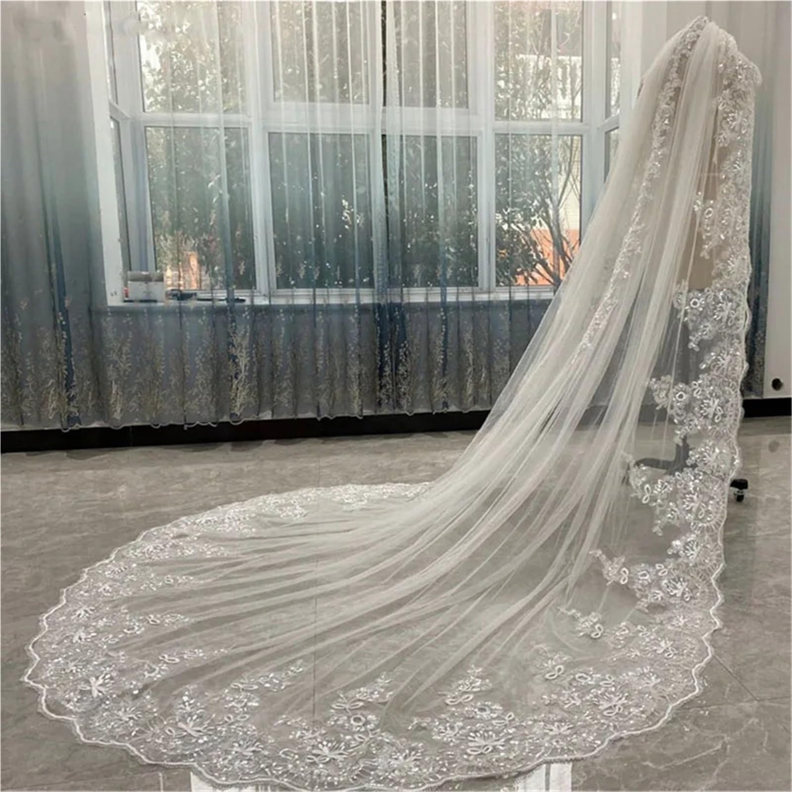 Amazon.com: Luxury Cathedral Length Bridal Veils One Layer  display picture 2