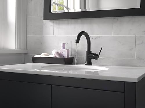 Miniatura 9 de Delta Faucet Trinsic - Grifo de baño con boquilla giratoria de un solo orificio, grifo de lavabo de baño negro, grifo de baño de una sola manija,