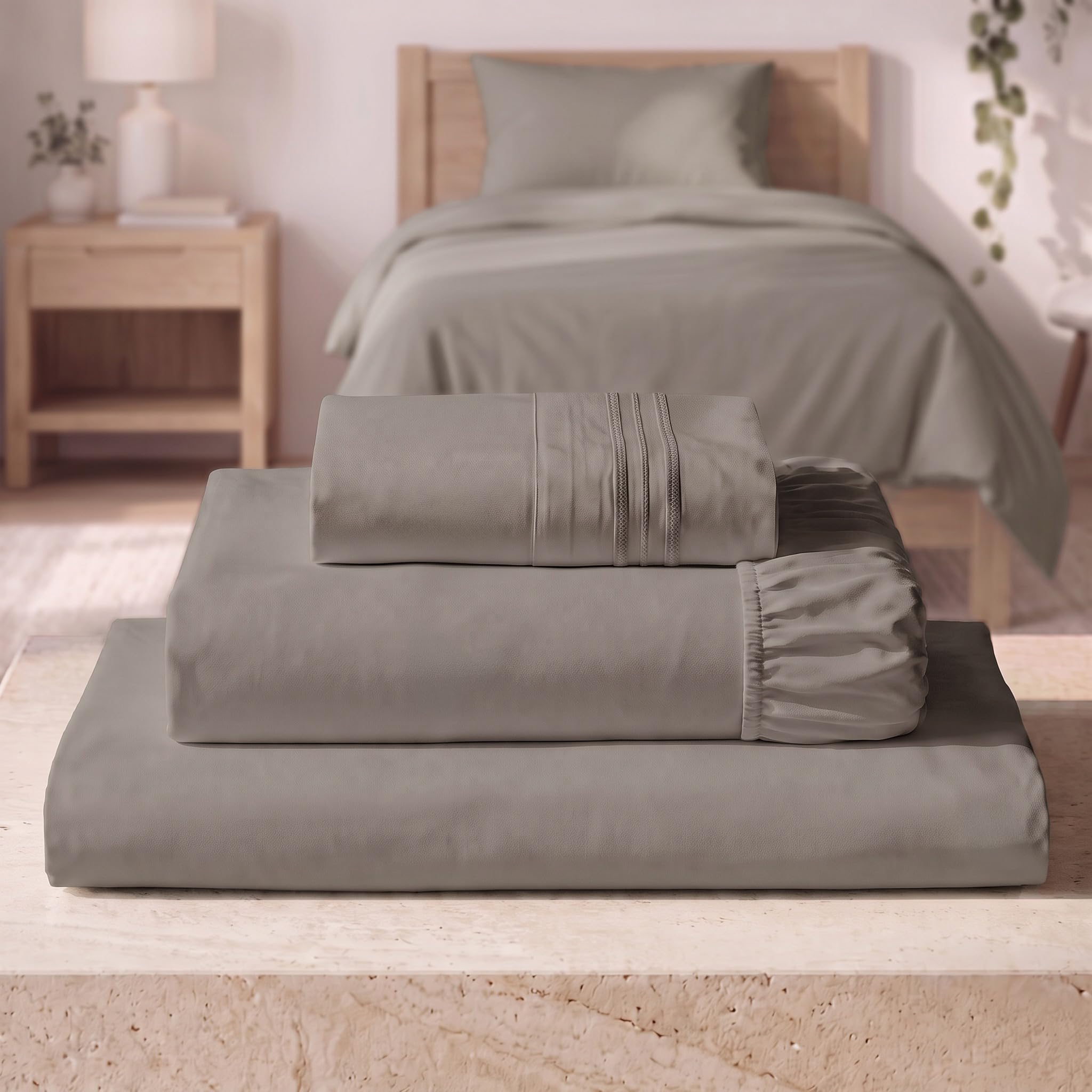 Mellanni Iconic 3-Piece, Ultra Soft Sheet Set (Twin, Tan)