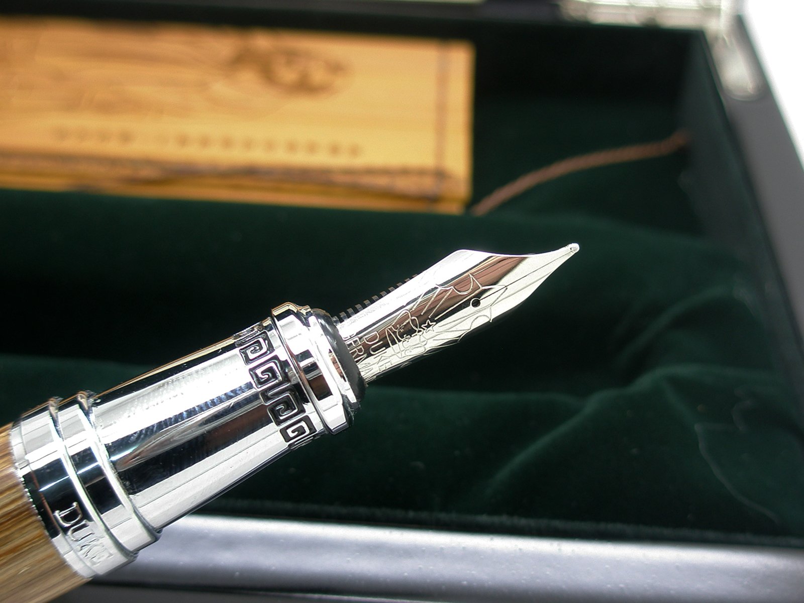 Duke 551 Confucius Luxus Füllfederhalter Kalligraphie Füller mit Iridiumfeder 4282