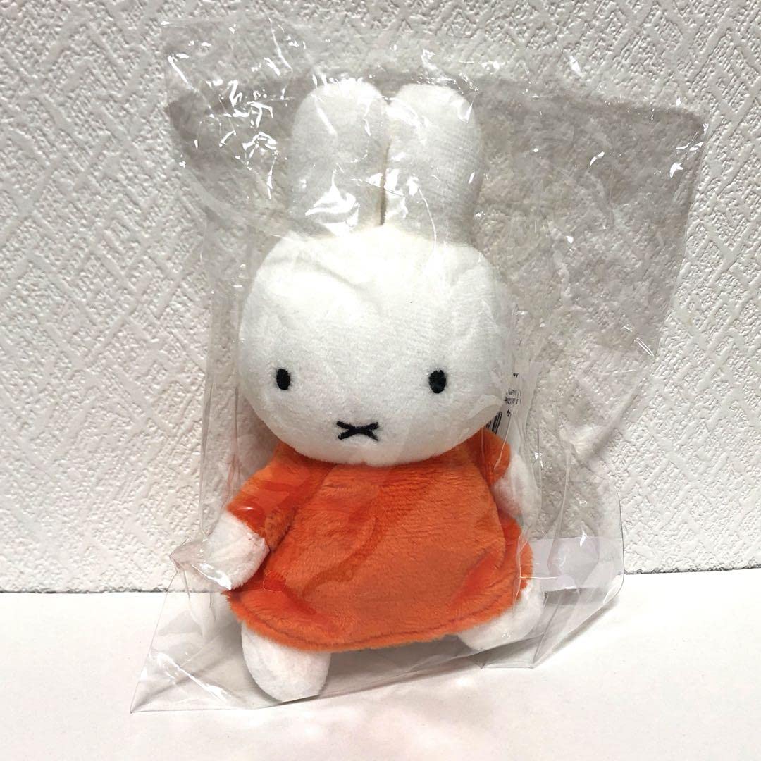 ミッフィー てくてくミッフィー マスコット ぬいぐるみ　オレンジ　イエロー Amazon.co.jp: ミッフィー てくてくミッフィー マスコット ぬいぐるみ