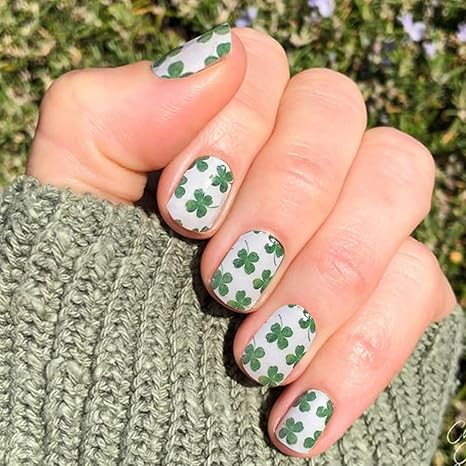 🍀 Lucky St. Patrick's Day Nails! ☘️