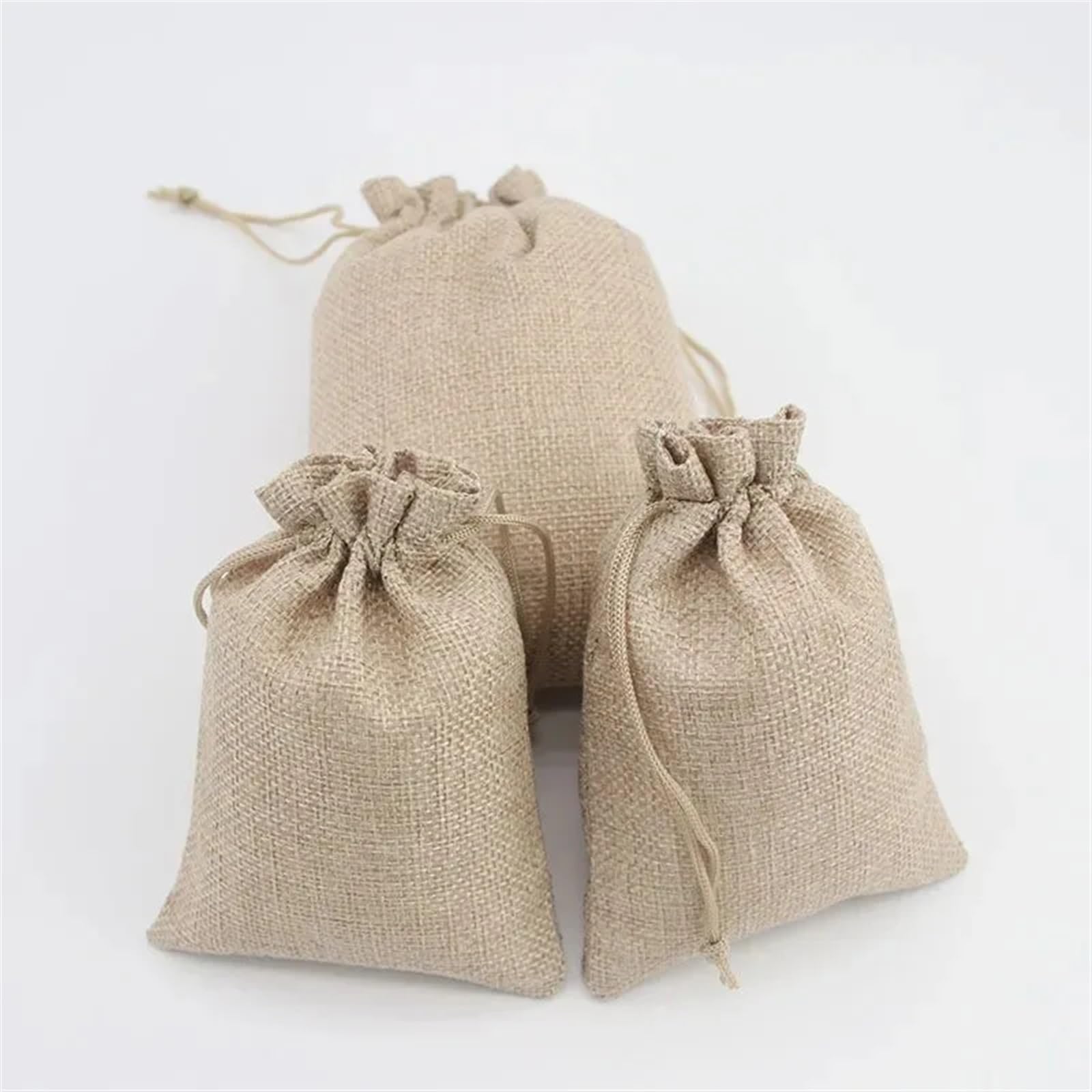Sacchetti di Luta 50 Pz/lotto 7x9 10x14 cm Sacchetti Regalo di Iuta di Cotone e Lino Con Coulisse Del Sacchetto Sacchetti di Imballaggio Dei Gioielli Sacchetti Regalo di Festa di Nozze Di Natale Per R
