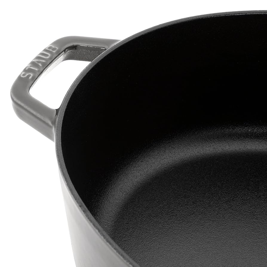 STAUB 鋳鉄 黒 ココット ブラック| 鋳物ホーロー鍋| ストウブ(STAUB)公式通販