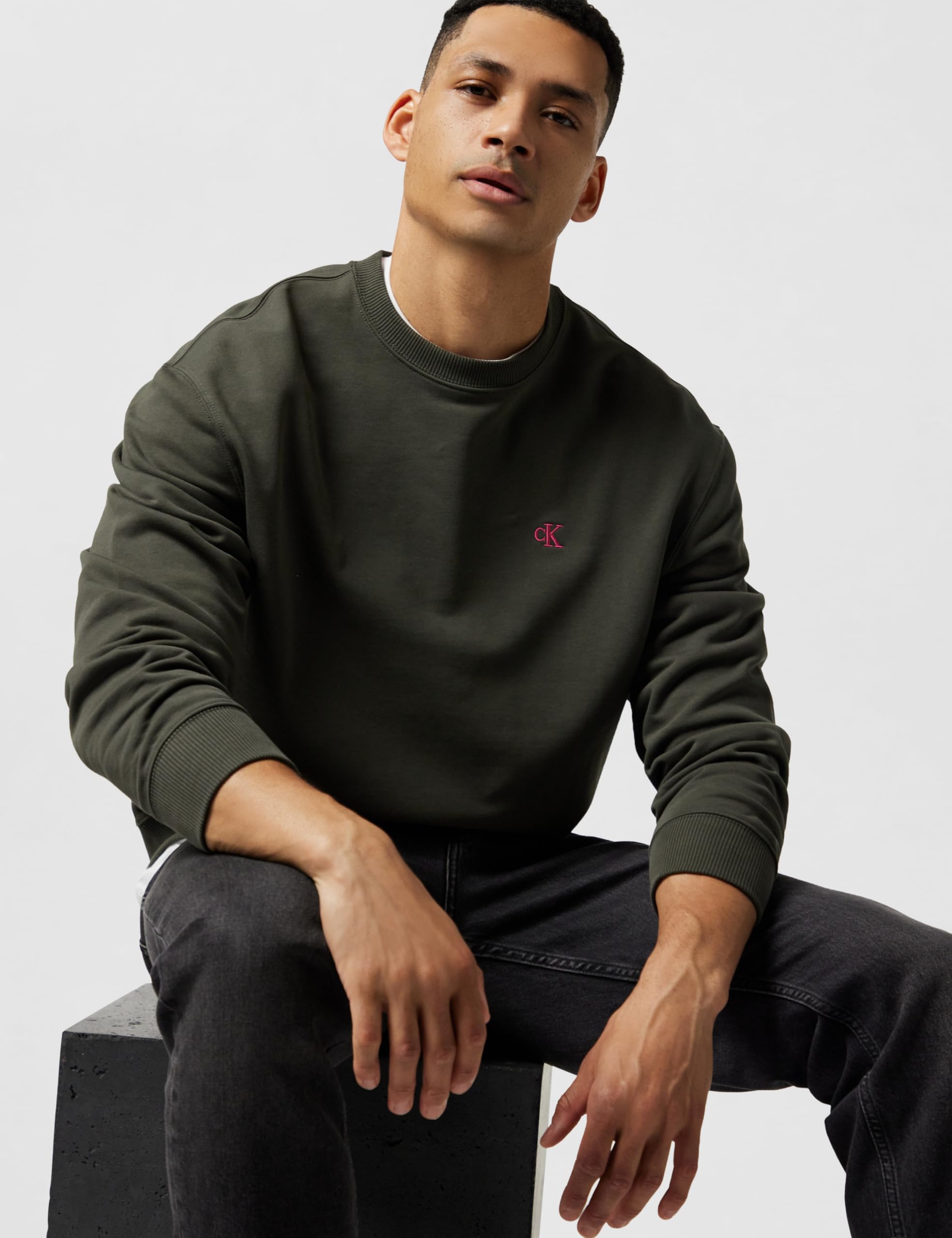 Calvin Klein Uomo Felpa Terry Monogram Relaxed Fit, Marrone (Beluga), M