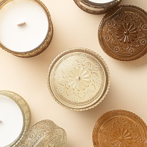 Miniatura 16 de La Jolie Muse - Vela Rose Noir & Oud - Limón, rosa y oud - Vela grande de 19 oz con mecha de madera, cera de soja natural y 90 h de combustión Rosa