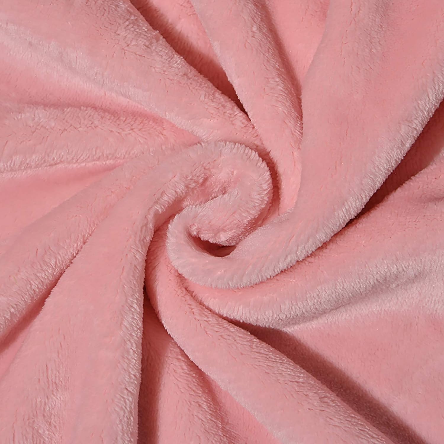 Boys Girls Robe Soft Hooded Flannel Bathrobes for Kids with Silk Eye Sleep Mask Size 4-16: Clothing, Shoes & Jewelry