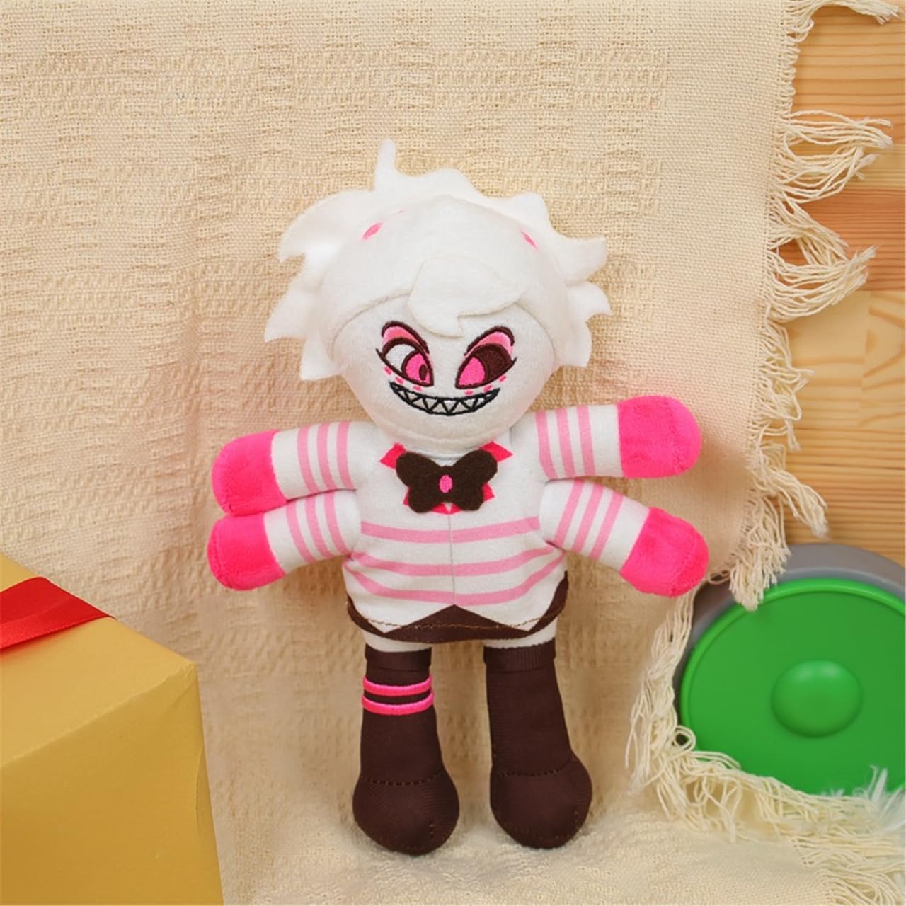 Amazon.co.jp: ハズビンホテル Hazbin Hotel ぬいぐるみ ぬいぐるみ 