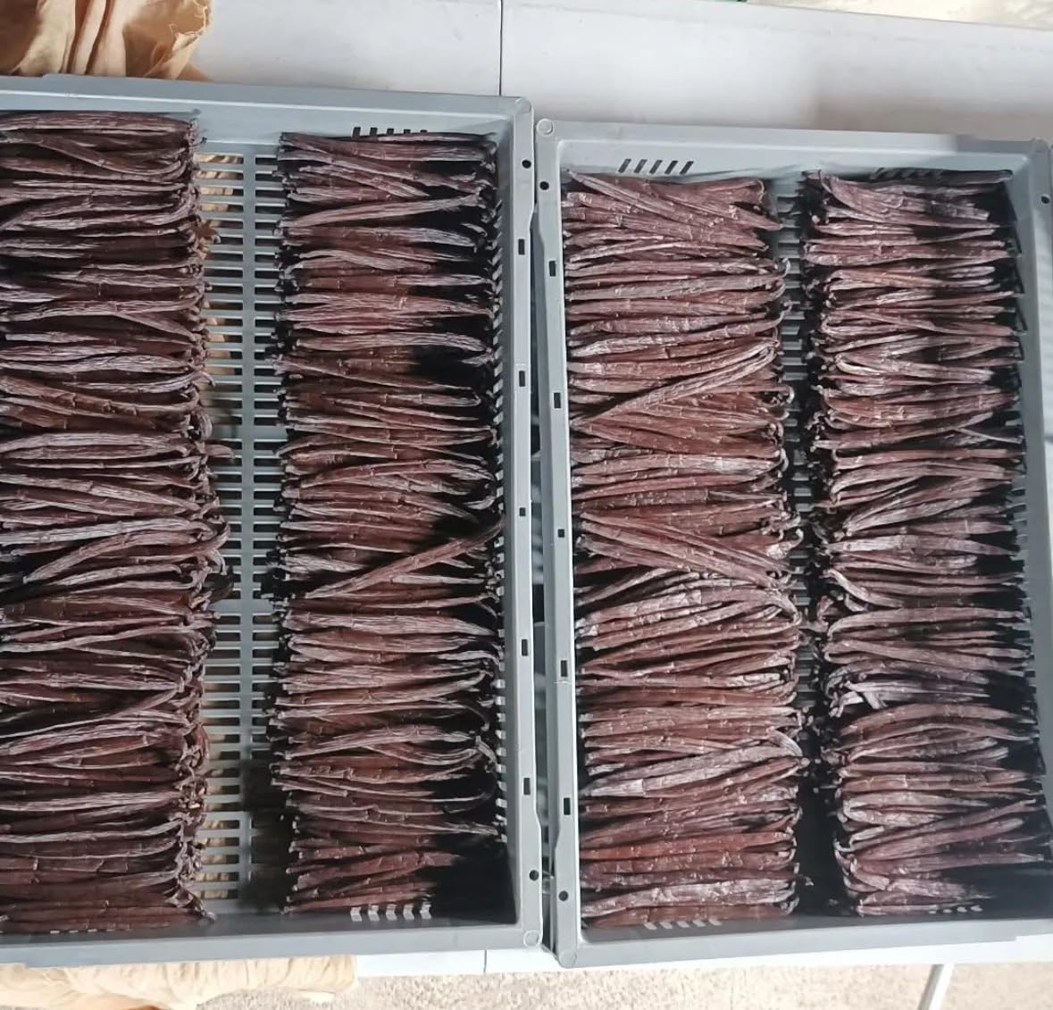 2 Gousses de Vanille de Tahiti-16-17 cm-Qualité Premium-Variété Tahitensis-Parfum Intense et Exotique-100% Naturelles-Parfait pour Pâtisserie cuisine et cocktails