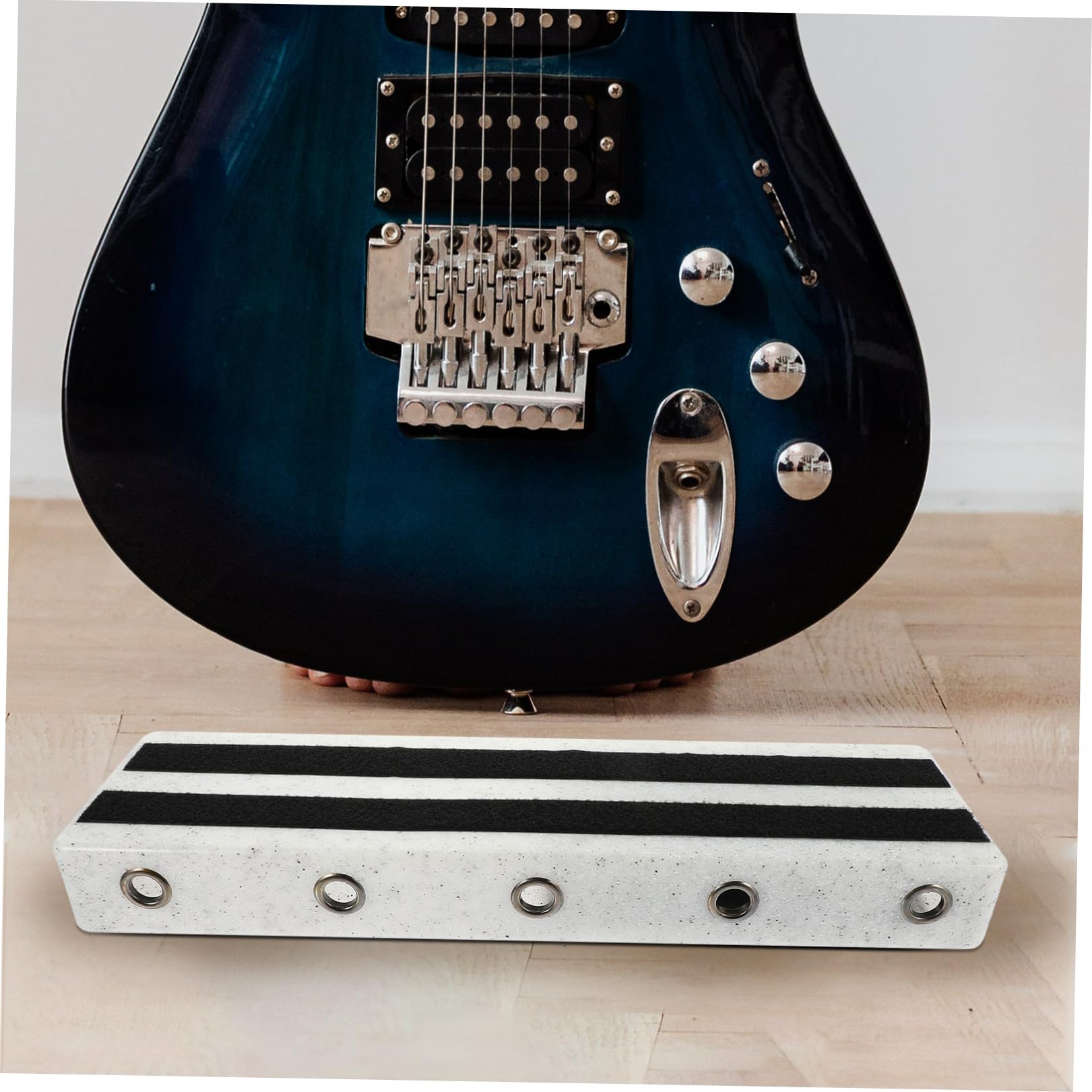 Beaupretty Pedalera de Efectos para Guitarra Eléctrica, Base Práctica de Efectos Diseño Hueco, Soporte Resistente para Pedales, Organizador Funcional para Uso en Casa y Profesionales