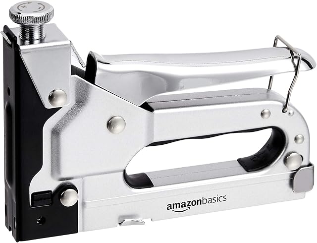 Amazon Basics Heavy Duty Staple Gun - 3 in 1 Stapler Gun with 600 Pieces Staples, for Upholstery, Home Repair, Carpentry, Decoration and Furniture