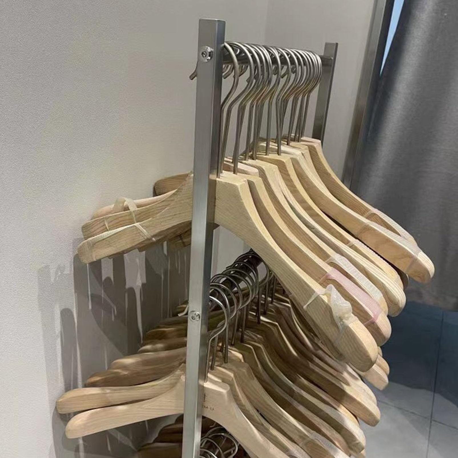 Soporte para perchas de ropa, estante de almacenamiento para perchas, apilador de perchas, soporte organizador de metal, soporte de almacenamiento para perchas comerciales al por menor