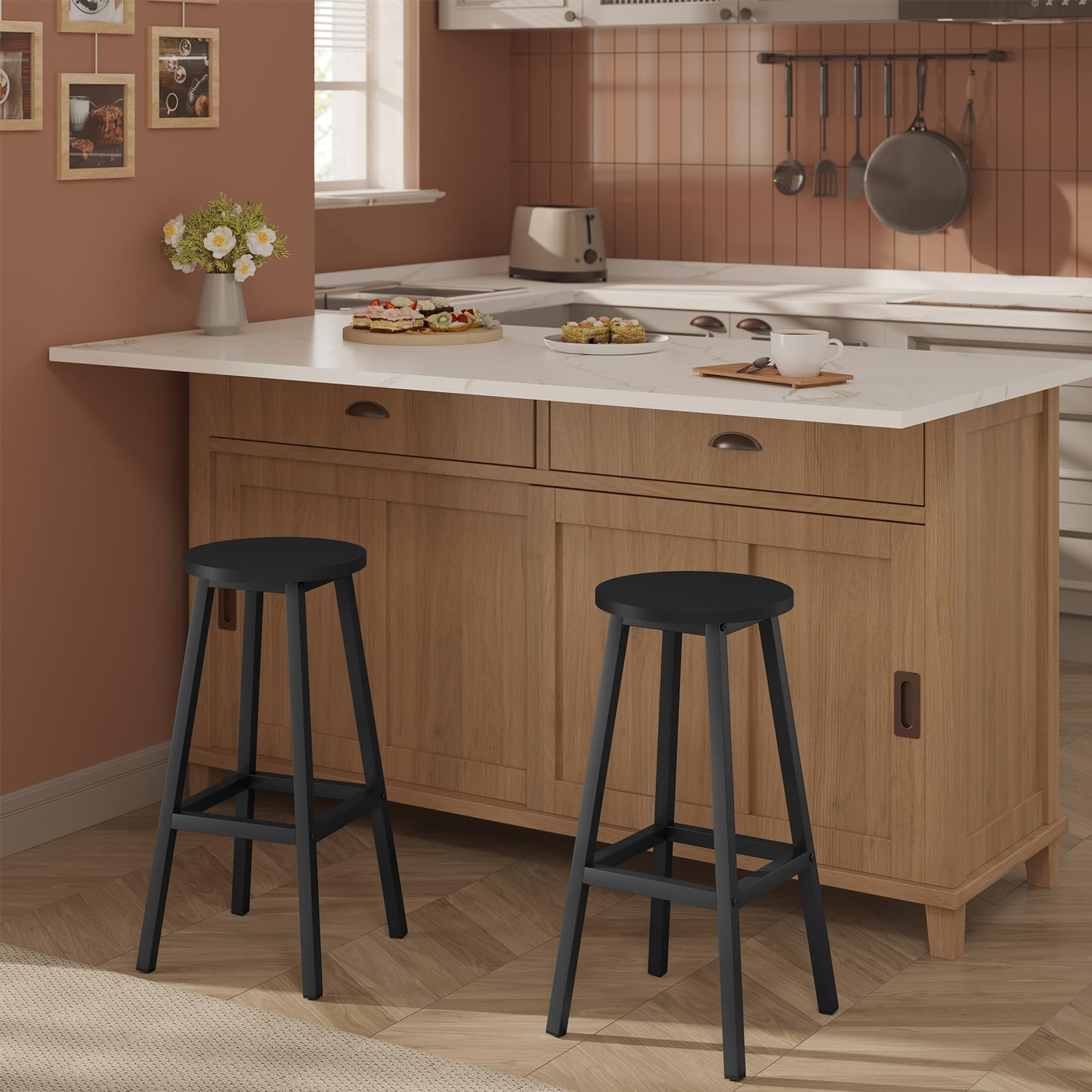 Barhocker 2er Set, Barstühle mit Metallgestell, Bar Hocker rund, Küchenstühle mit Fußstütze, Tresenhocker 150 kg belastbar, für Bar Kücheninsel Esszimmer, Schwarz, K0007BH-2