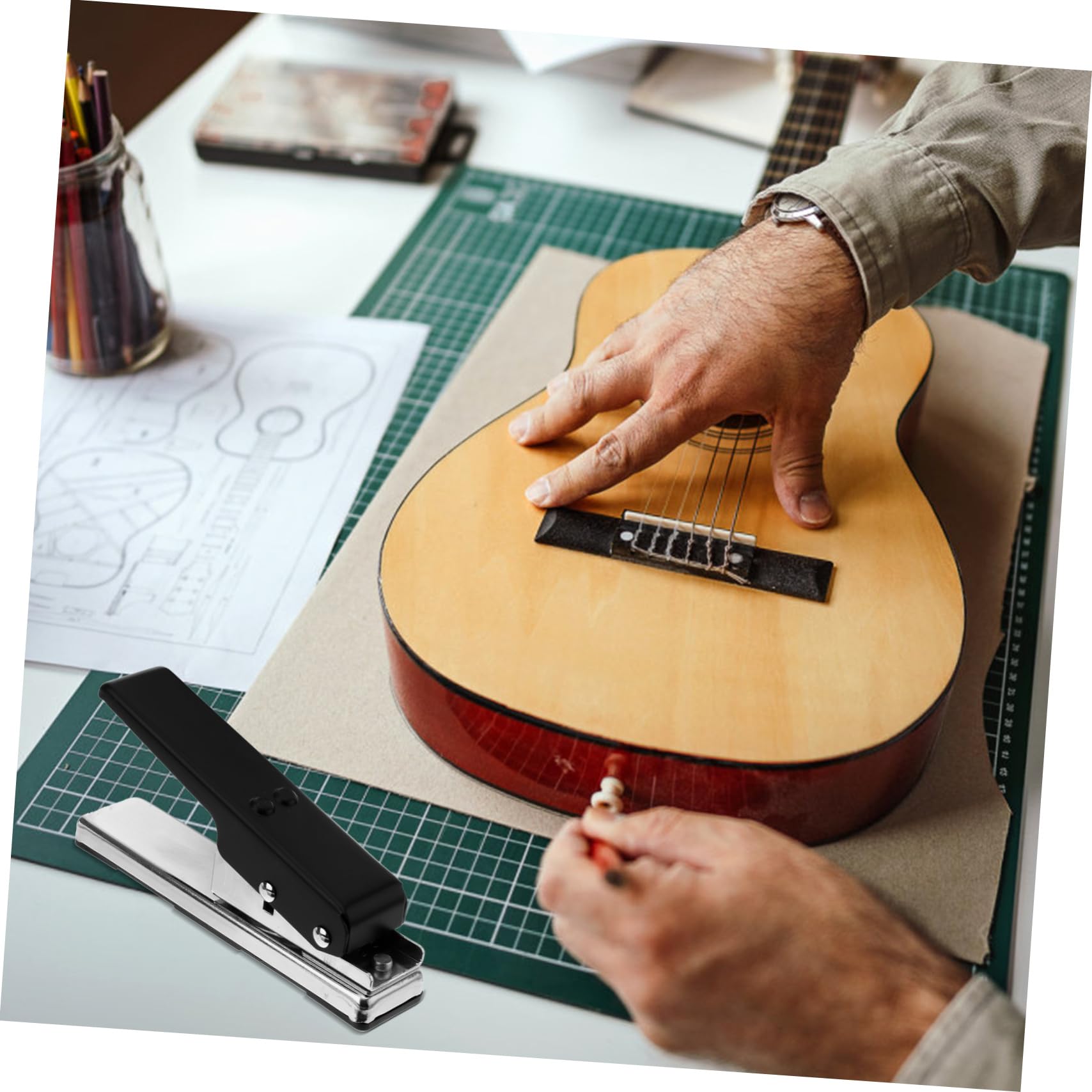 Toyvian 1pezzi Cutter Per Plettro Strumento Per Plettro Personalizzati Vecchie Facile Usare Musicisti e Appassionati Chitarra
