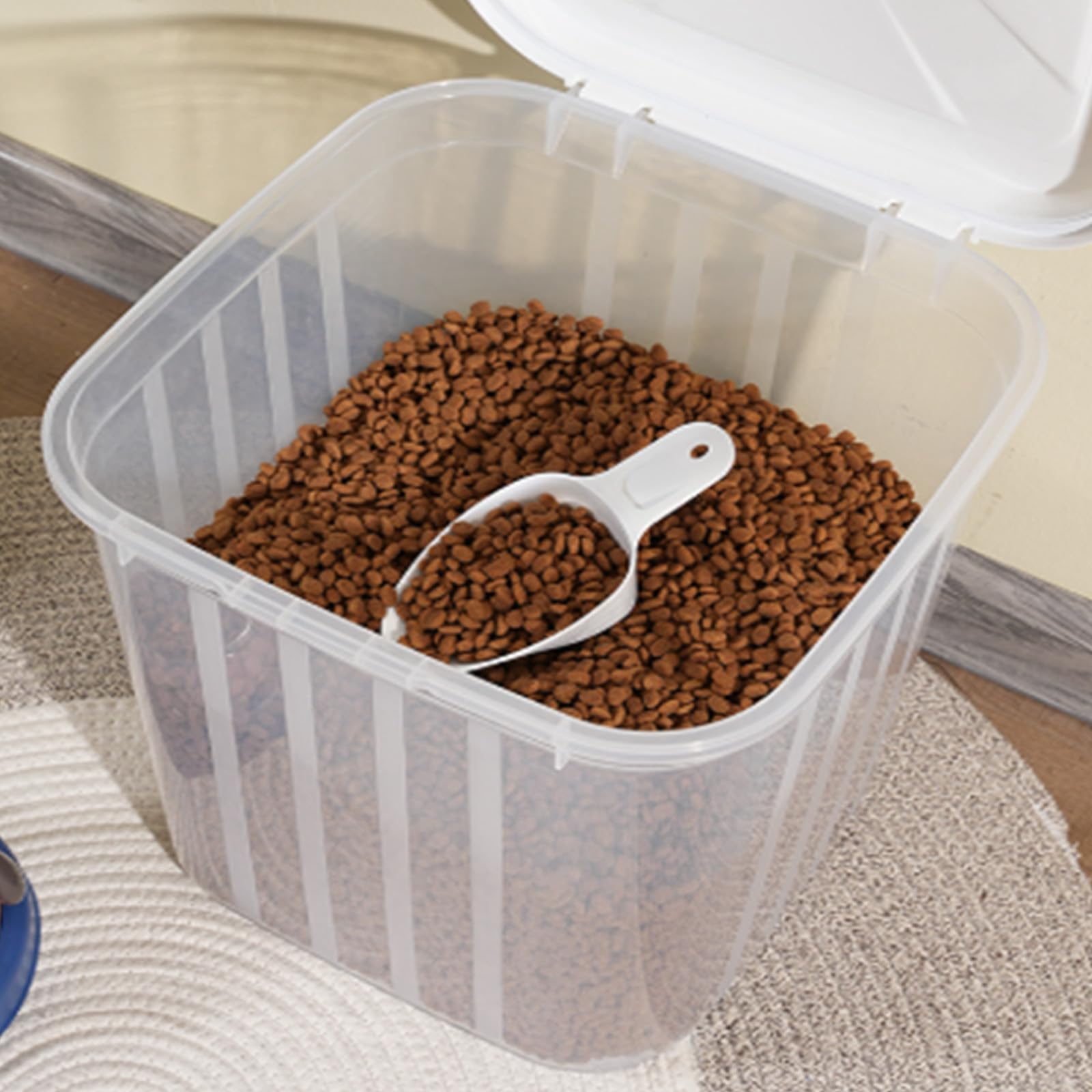 Contenitore sigillato trasparente per alimenti con griglie per insetti e grande capacità per l'organizzazione di scorte da cucina. Contenitore per cereali sigillato