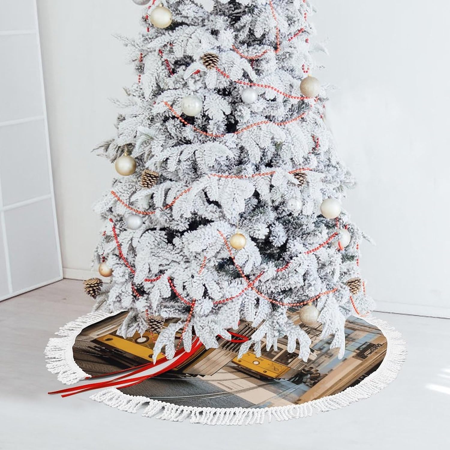 Christmas Tree Skirt Cute Xmas Trees Mat Skirts Personalization Christmas Round Tree Skirts for Holiday Party Decorative Supplies Lisbon Tram