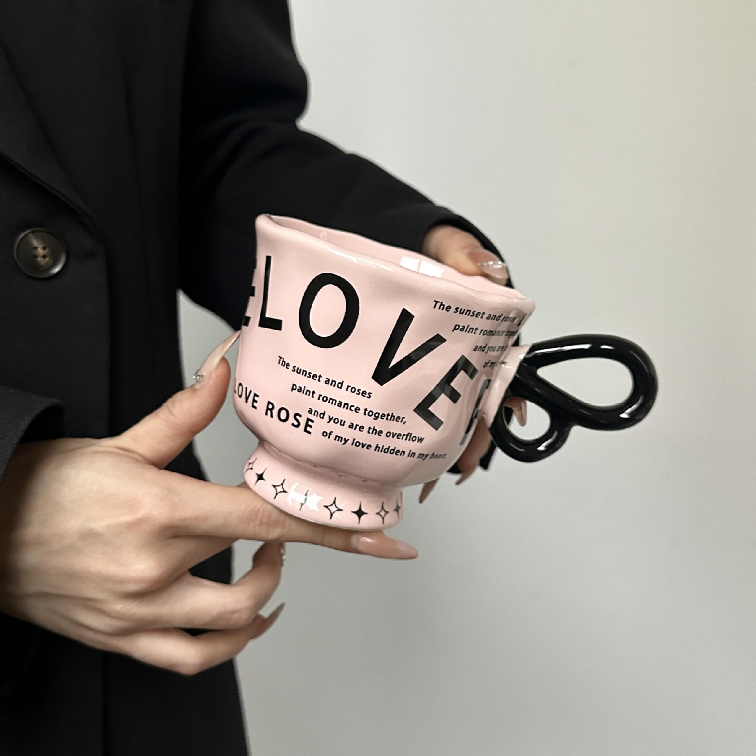 KUNWVLO Regali di compleanno per donne, regali per mamma, cesti regalo per donne, confezione regalo di lusso in flanella con tazza da caffè, regali di Natale e inaugurazione della casa migliore amica