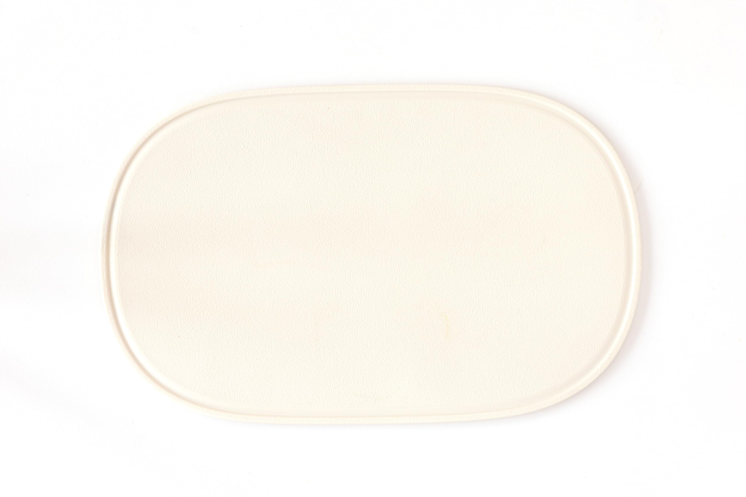 Amazon｜伊原企販 OVAL ソフトまな板 アイボリー Medium ALC62｜まな板