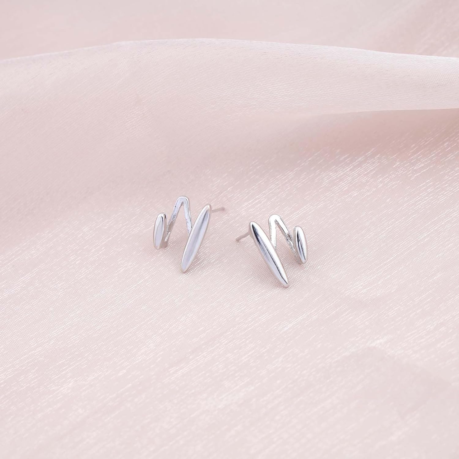 Minimalist Gold Ear Claw Earrings Bar Teardrop Stud Earrings Tiny Geometric Earrings Polished Metal Stud Earrings Bohemia Geometric Earrings Jewelry for Women - Image 5