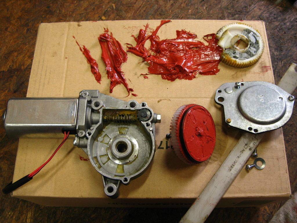 322 Alfa-Romeo Spider tetto elettrico motore, computer Gear 95 – 06 Alpha in ottone 63 denti