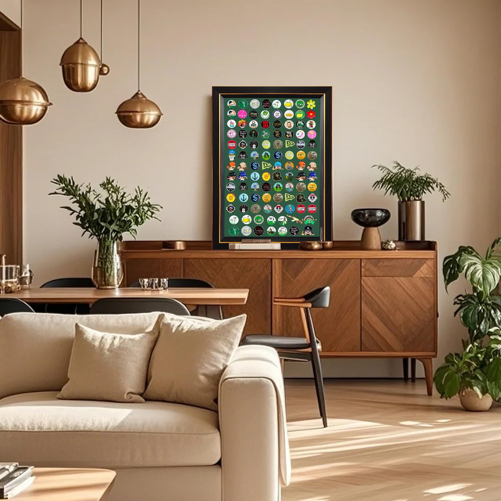 Magnetyczna ramka na markery do piłek golfowych z litego drewna 46 cm x 33,8 cm, do montażu na ścianie, z 98% szklanymi drzwiami UV, pudełko do przechowywania markerów kulkowych może pomieścić do 100