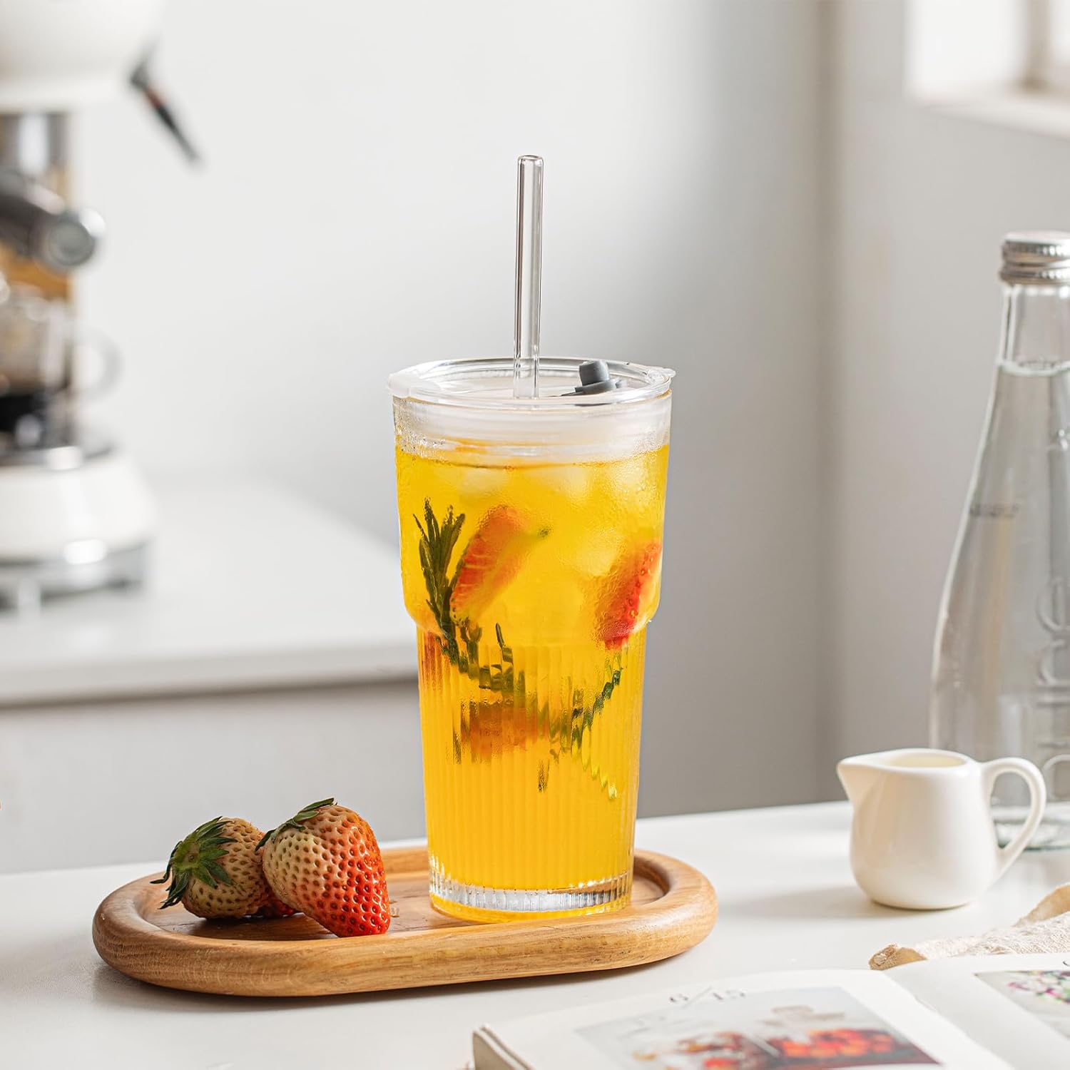 INSETLAN 530ml Glass Cups with Straws & Straw Cleaner, Set of 4, Clear Ribbed Drinking Glasses with Plastic Lids for Water, Juice, Iced Coffee & Smoothies, Dishwasher Safe - Image 4