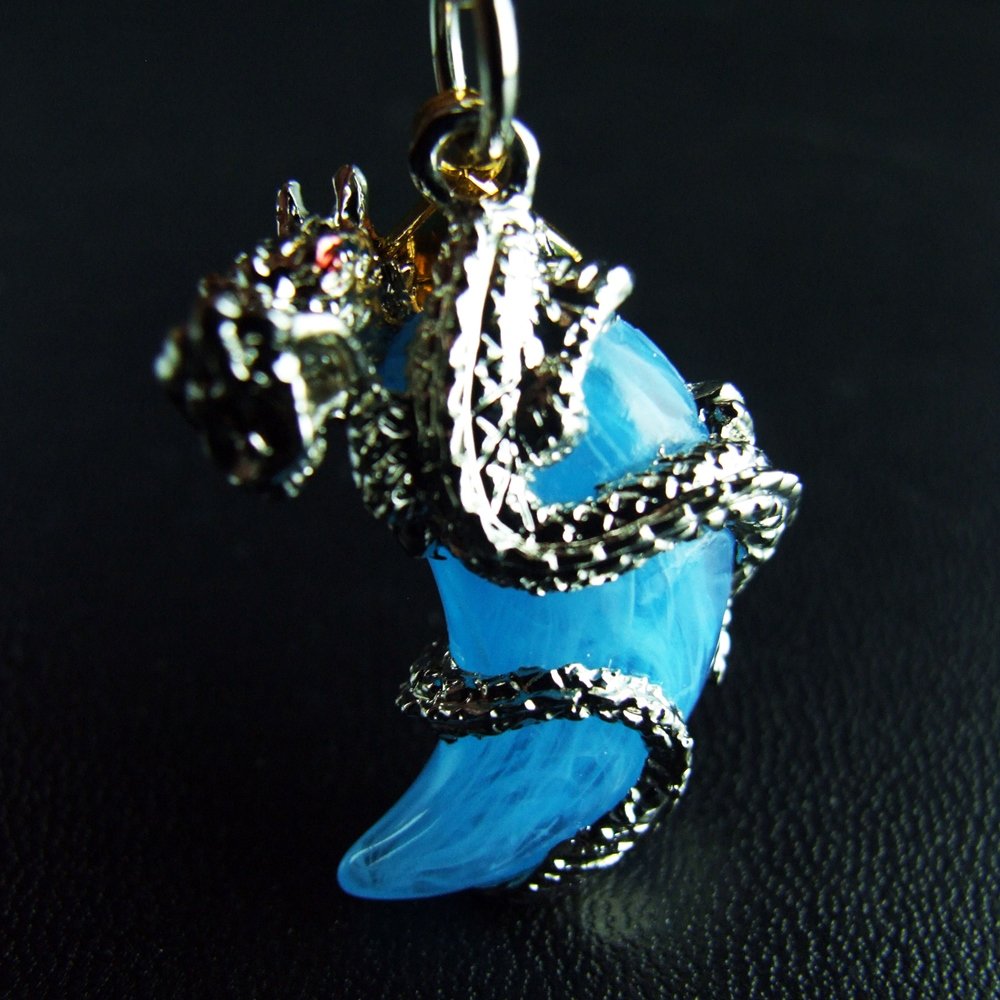 Amazon.co.jp: 運気上昇 昇龍勾玉お守り ブルー 根付 岩国に鎮座する