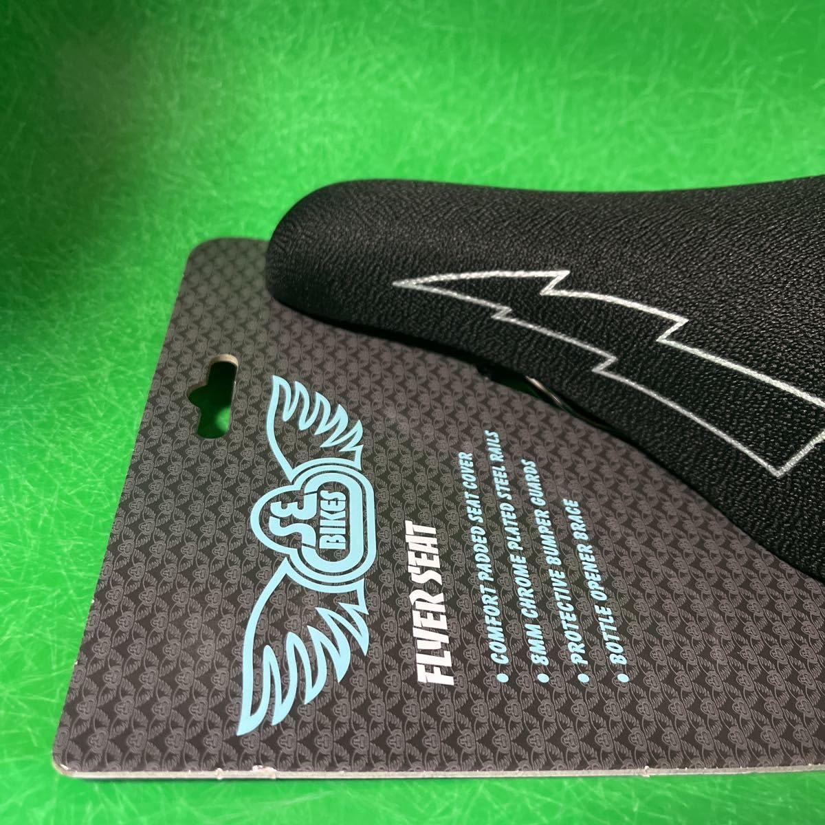 Amazon | SE BIKES BMX シート ブラック 黒 レール式 サドル エスイー