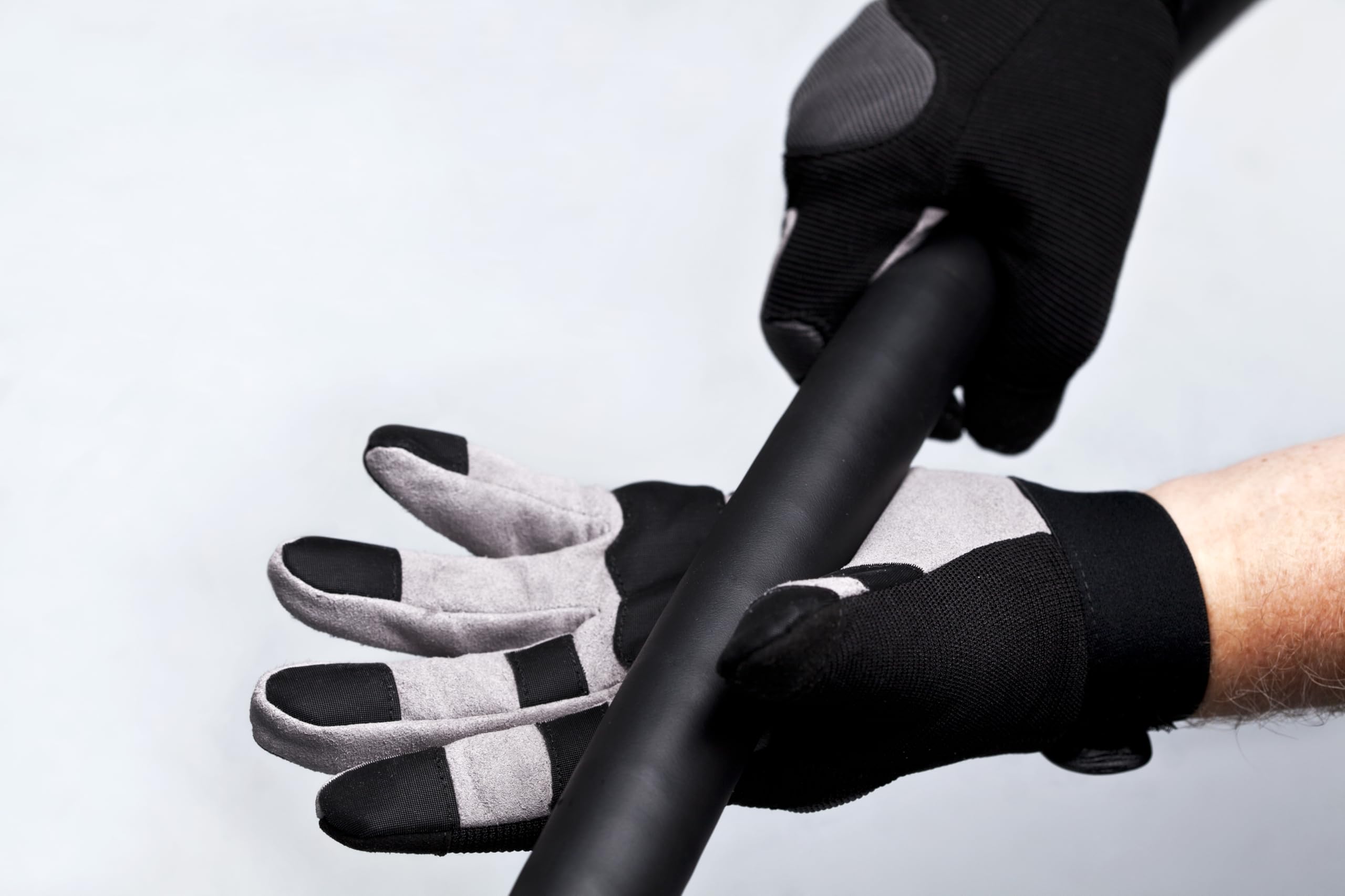 3M Gripping Material TB641 Black, 1 in x 15 ft (Pack of 2)