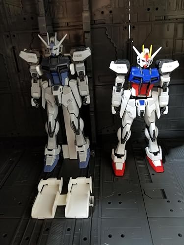 Amazon.co.jp: RG 1/144 GAT-X105 Strike Gundam Deactive Mode : Hobbies