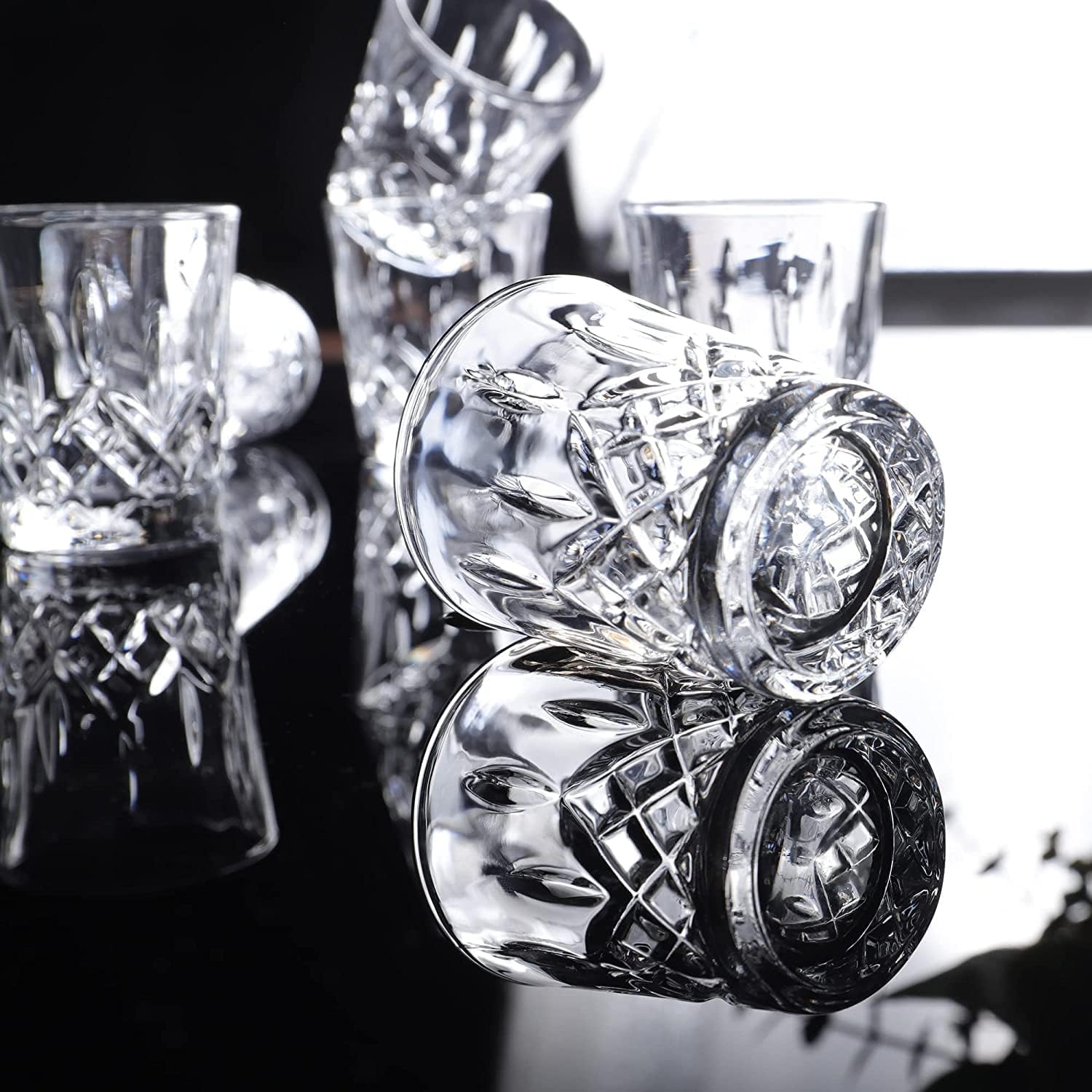 Generico Lot de 32 verres à shot en verre sans plomb transparents avec base solide et épaisse pour fêtes, événements, maison et restauration 60 ml