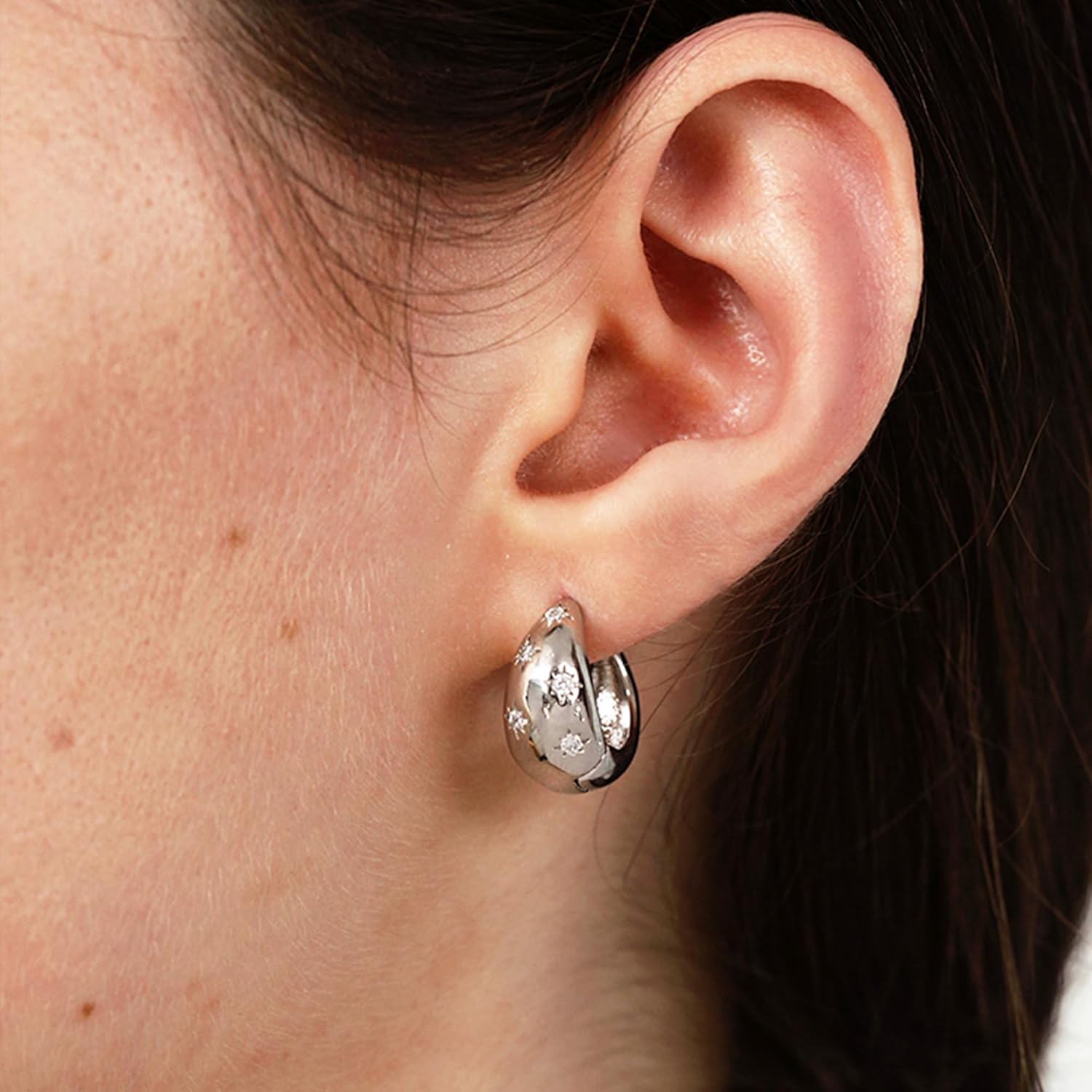 Milan Chiva Gold Chunky Hoop Earrings for Women Statement 14K Plated Thick Huggie Trendy Jewelry - Image 3