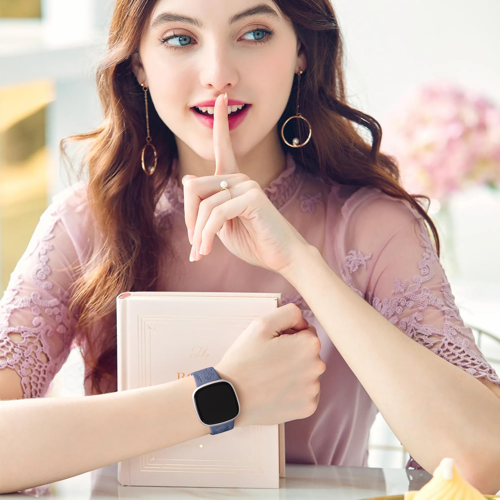 Oielai Cinturini Girasole Compatibile con Fitbit Versa 3/Fitbit Versa 4/Fitbit Sense/Fitbit Sense 2 Cinturini Donne, Cinturino in silicone morbido per Versa 3/Versa 4/Sense 2/Sense