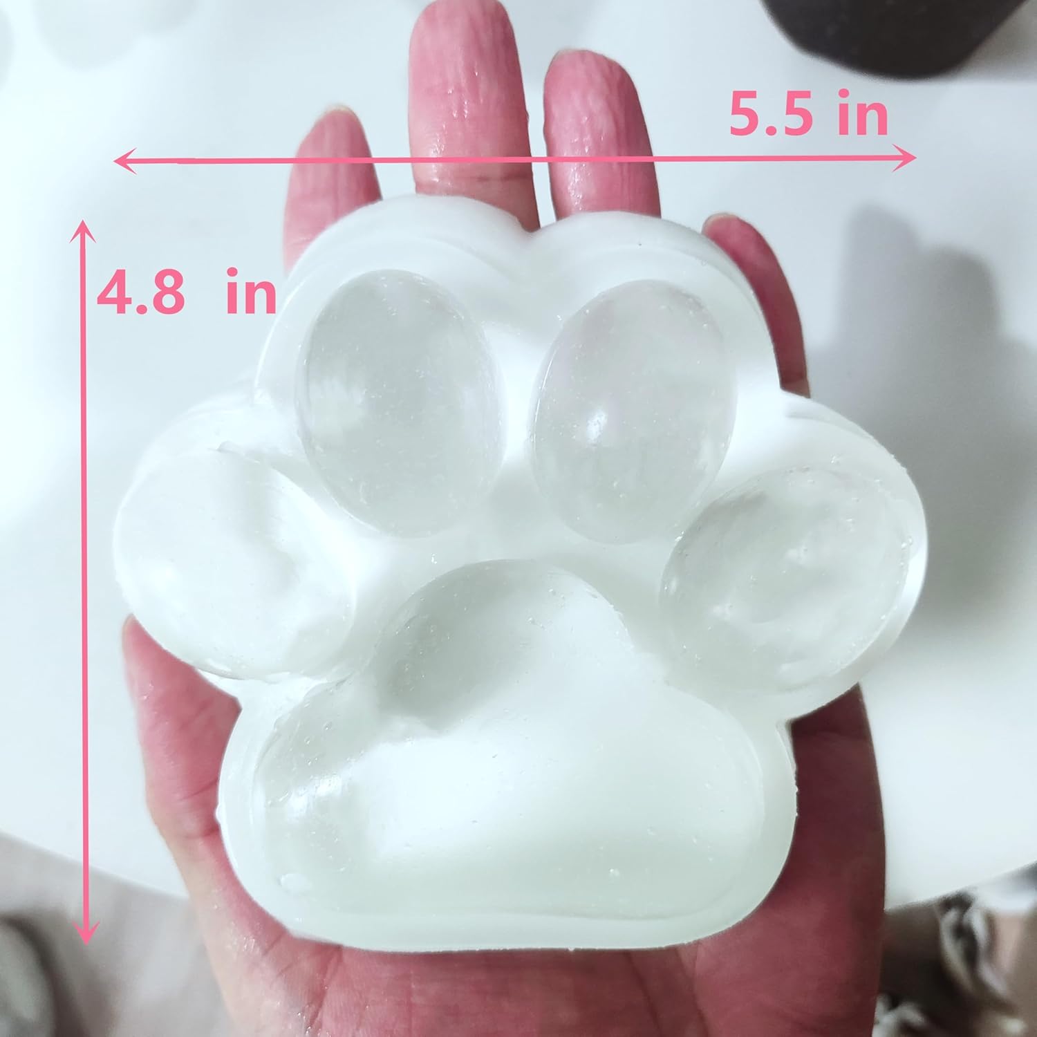 Big Cat Paw Squishy Toy – 5.5in Clear Squeeze Stress Relief Toy ，Soft High Resilience Decompression Desk Toys