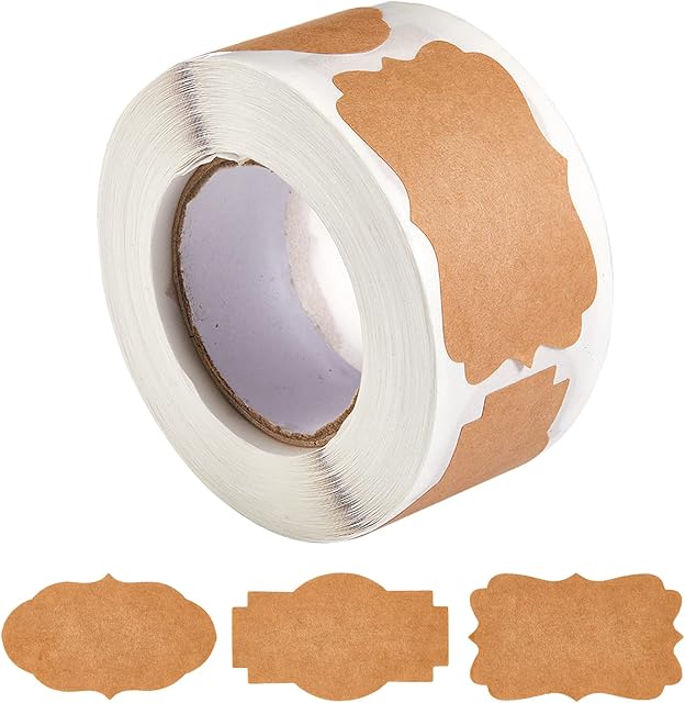 Daucin 300 Pcs Kraft Paper Labels Stickers, 3 Shapes Sealing Stickers Kraft Labels Gift Tags Stickers for Mason Jars, Essential Oil Bottles, Food Jars and Gift Decoration - Square