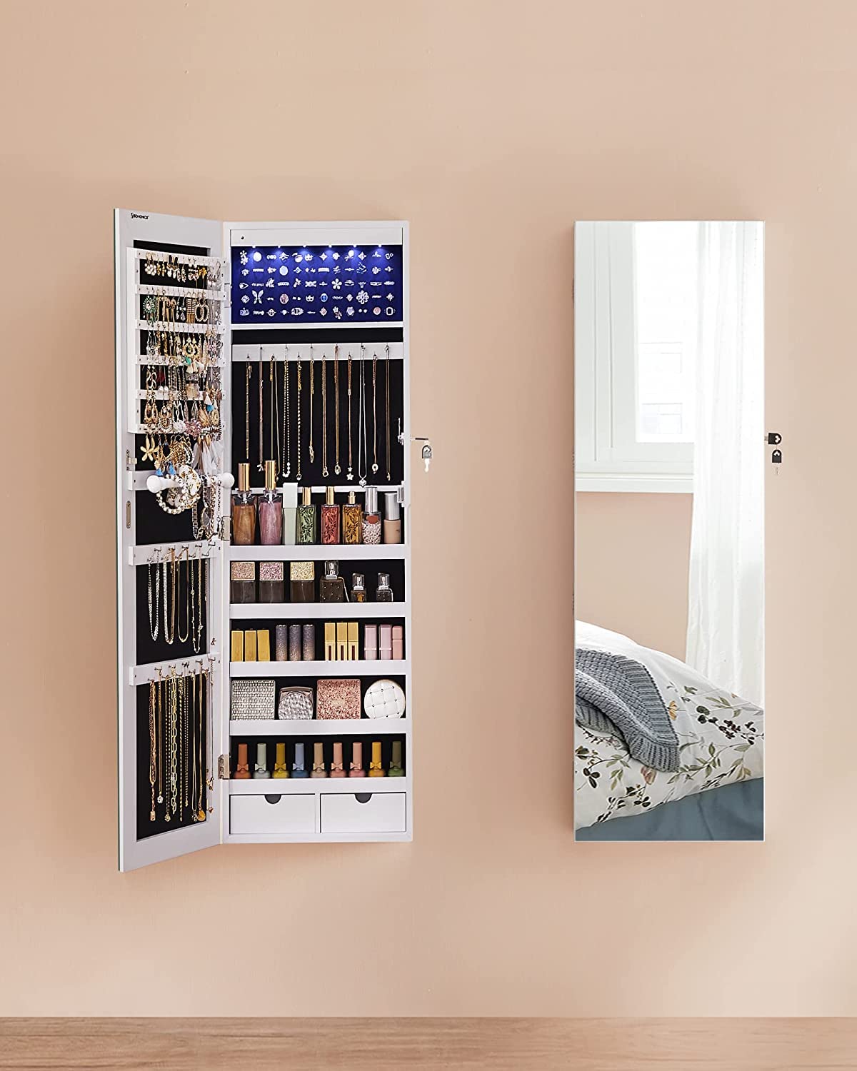 SONGMICS Espejo Joyero de Pared, Espejo Joyero Colgante sin Marco, Armario de Joyas con 6 LEDs para Colgar en la Pared o en la Puerta, Gran Capacidad con 2 Cajones, Blanco JJC99WT