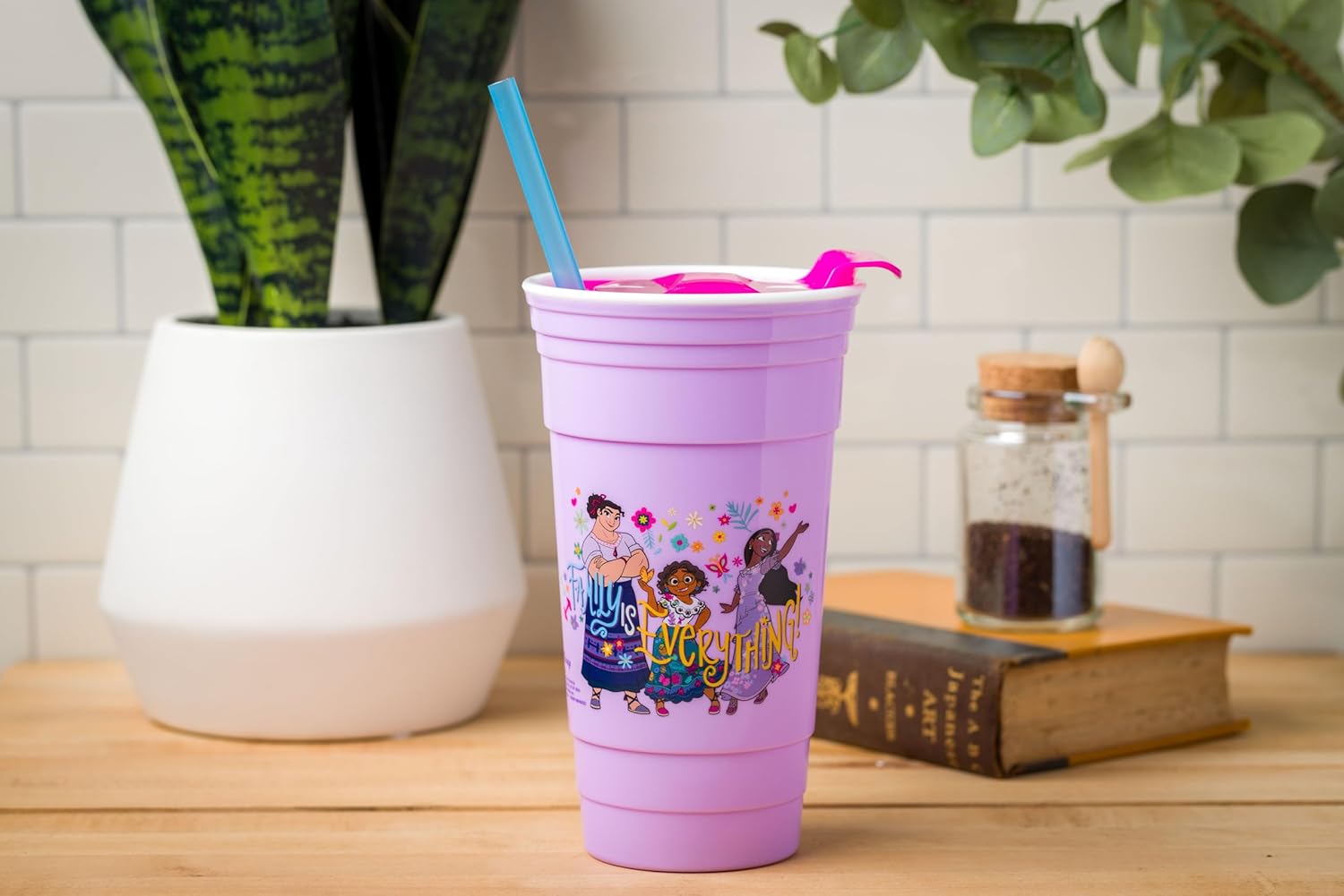 Silver Buffalo Disney Encanto Family is Everything 32oz Plastic Tumbler with Lid and Straw - Image 5