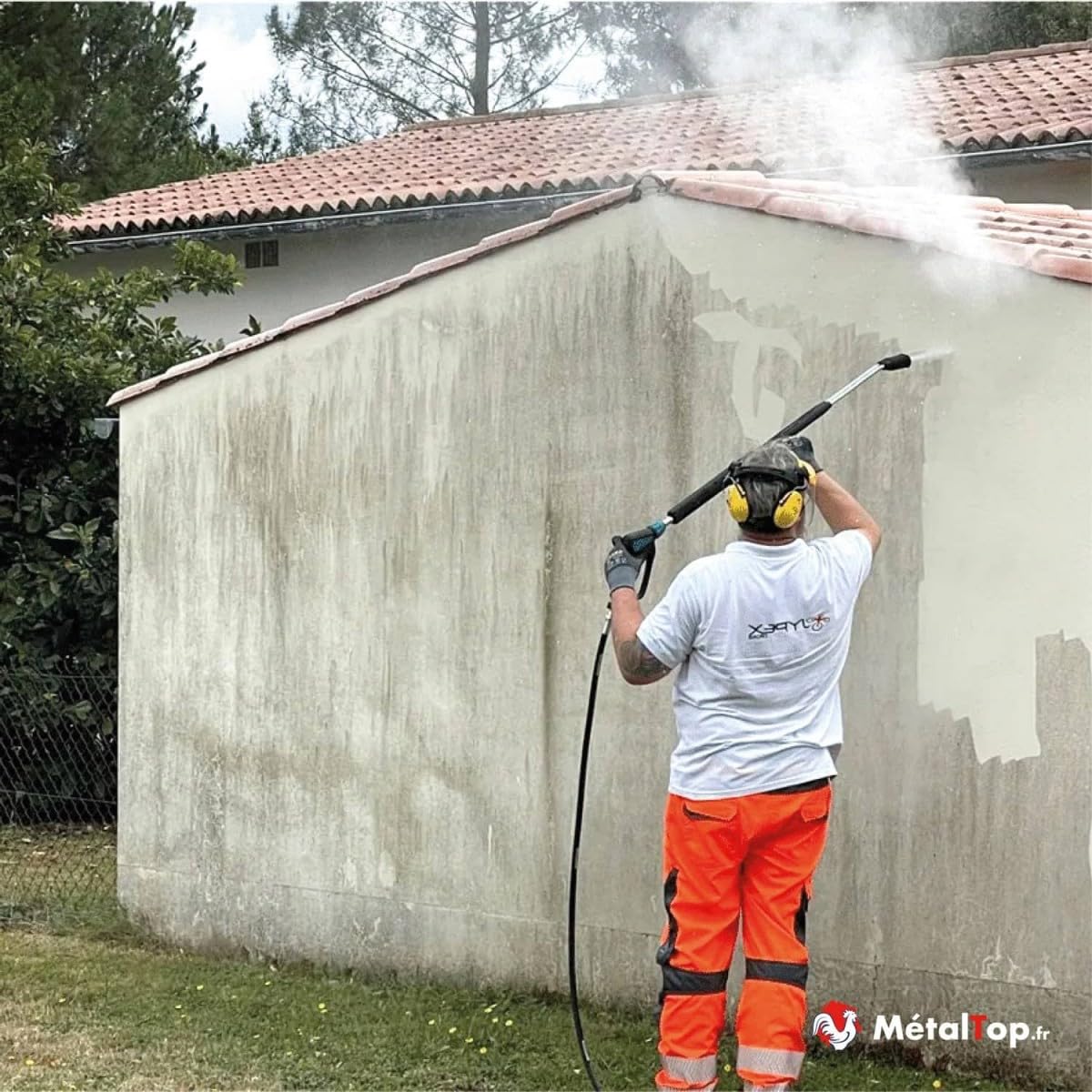 Métaltop - Nettoyant Facade - 5 L - Action rapide et efficace sur dépôts verts, mousses et souillures.