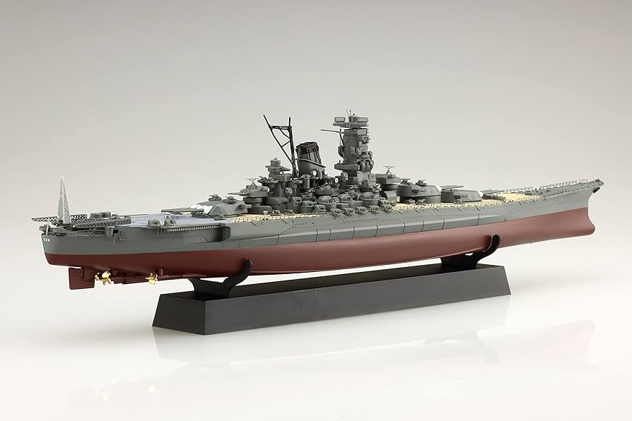 (未使用･未開封品)　青島文化教材社 1/700 艦船 フルハルモデル 戦艦 大和 プラモデル wyeba8q Amazon | 青島文化教材社 1/700 艦船 フルハルモデル 戦艦 大和