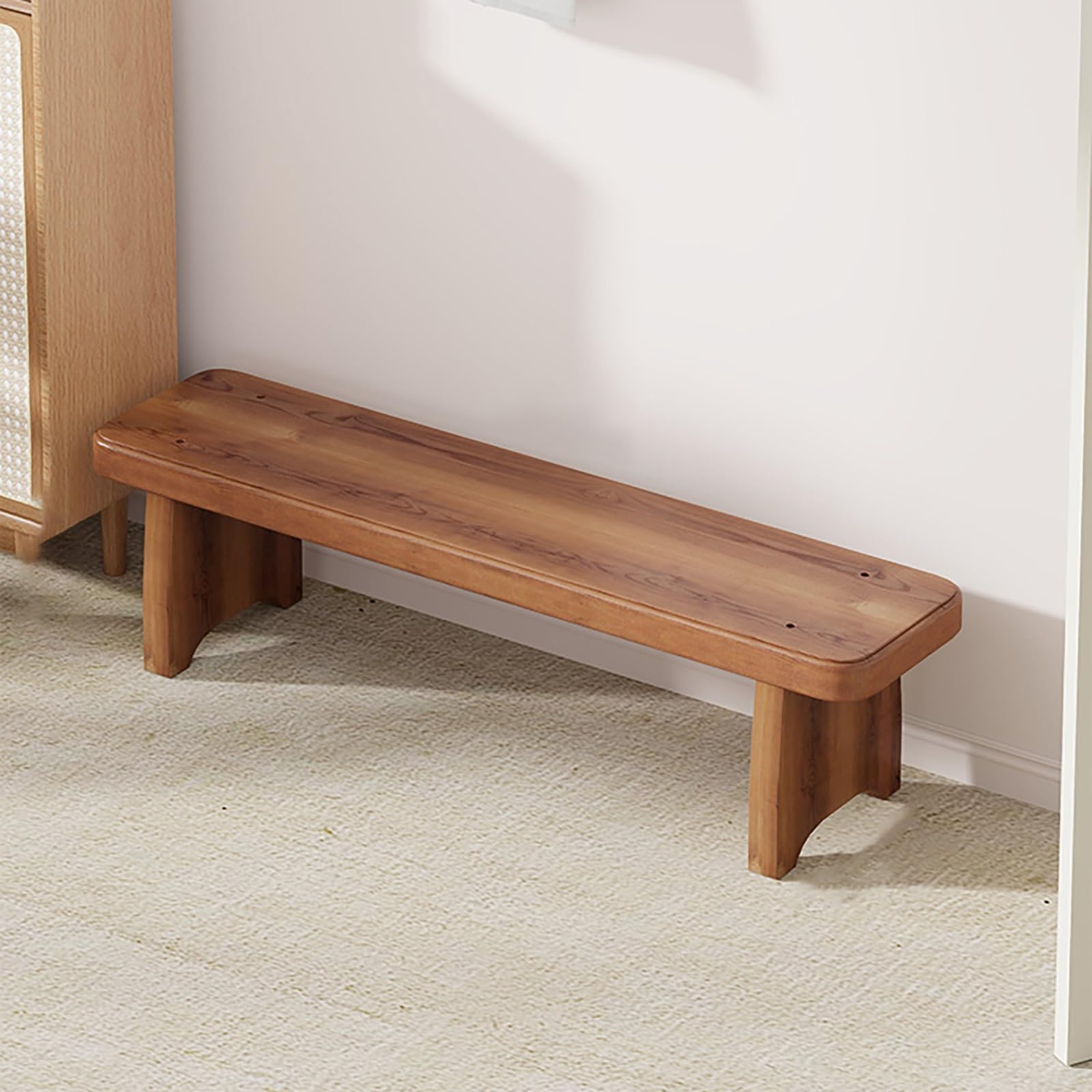 Tabouret d'intérieur en bois massif pour une ambiance cosy