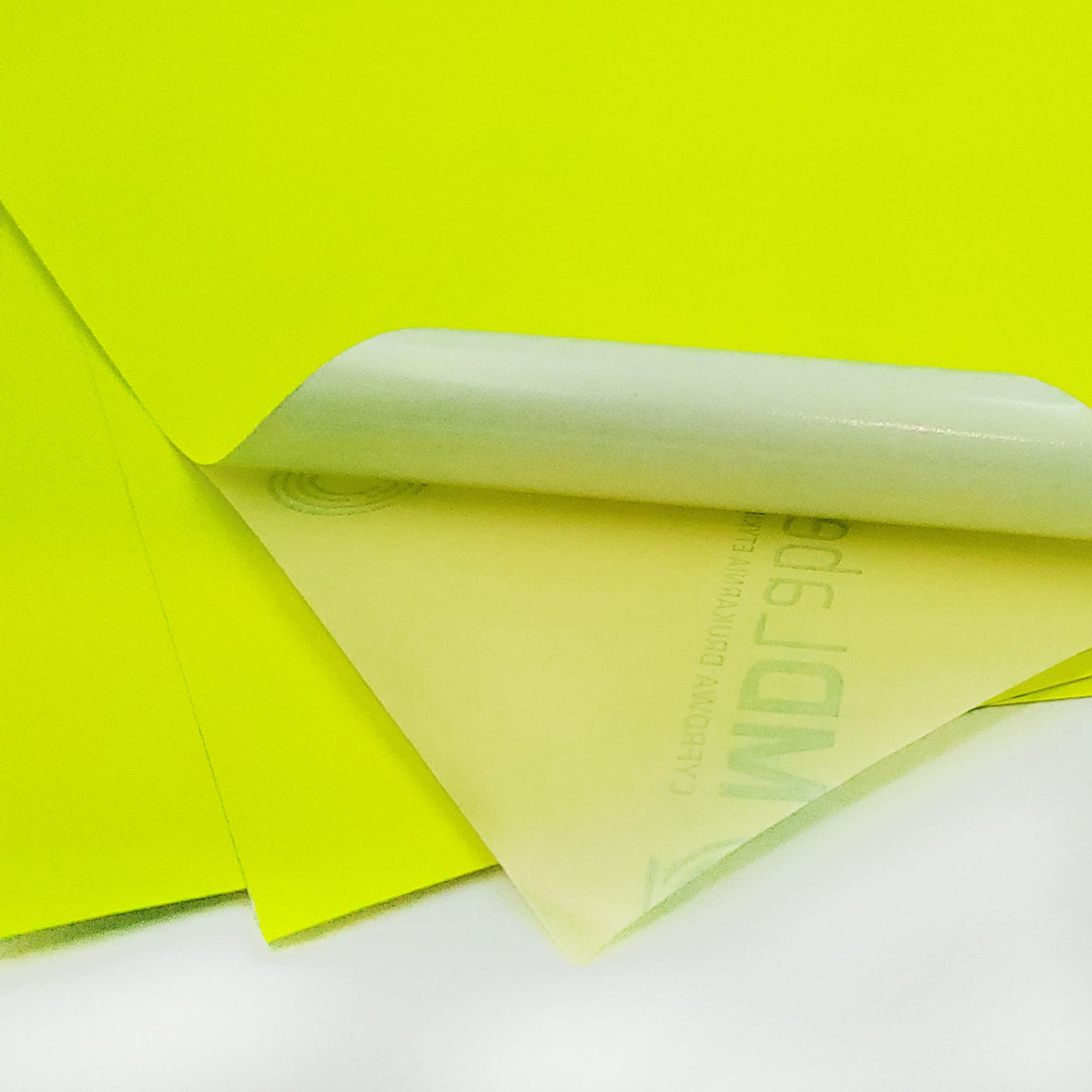 MD Labels Uniwersalne etykiety DIN A4 – etykiety samoprzylepne – do zadrukowania, neonowe żółte etykiety z papieru do opisywania, 210 x 297 mm, 50 etykiet