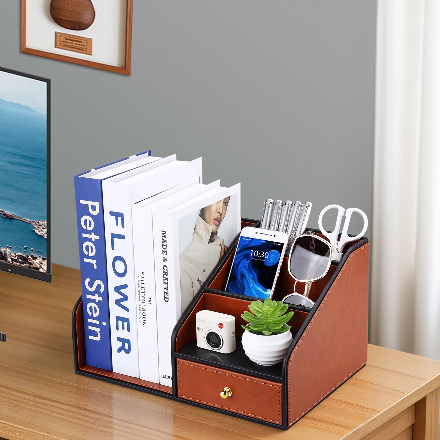 GORESE Schreibtisch Organizer mit Aktenhalter,Leder Papier Briefablage mit Schublade und 4 Stiftehalter, Zeitschriftenhalter Dokumentenablage Ablagefächer Organizer für Büro,Zuhause,Schule(Braun)