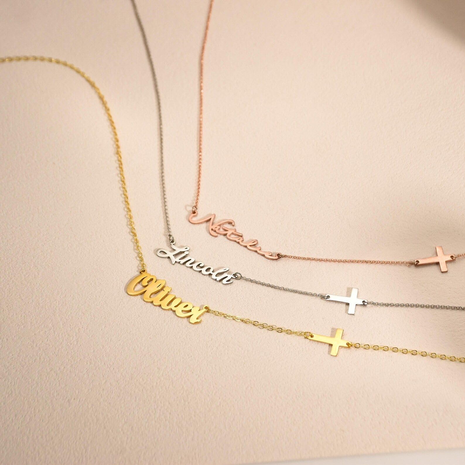 Su misura collana con nome con croce, laterale battesimo primo comunione Natale