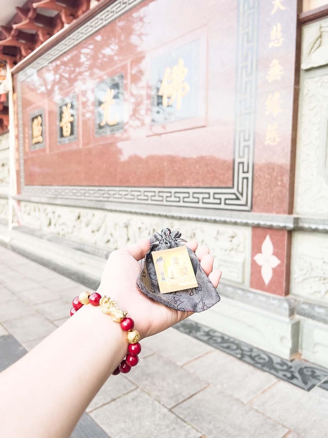 Feng Shui Bracelet 24k Gold Plated PiXiu for Men Women, Red Cinnabar Bracelet 12mm Prayer Beads Protection Jewelry Gifts Can Bring Good Luck, Wealth and Health - Image 6