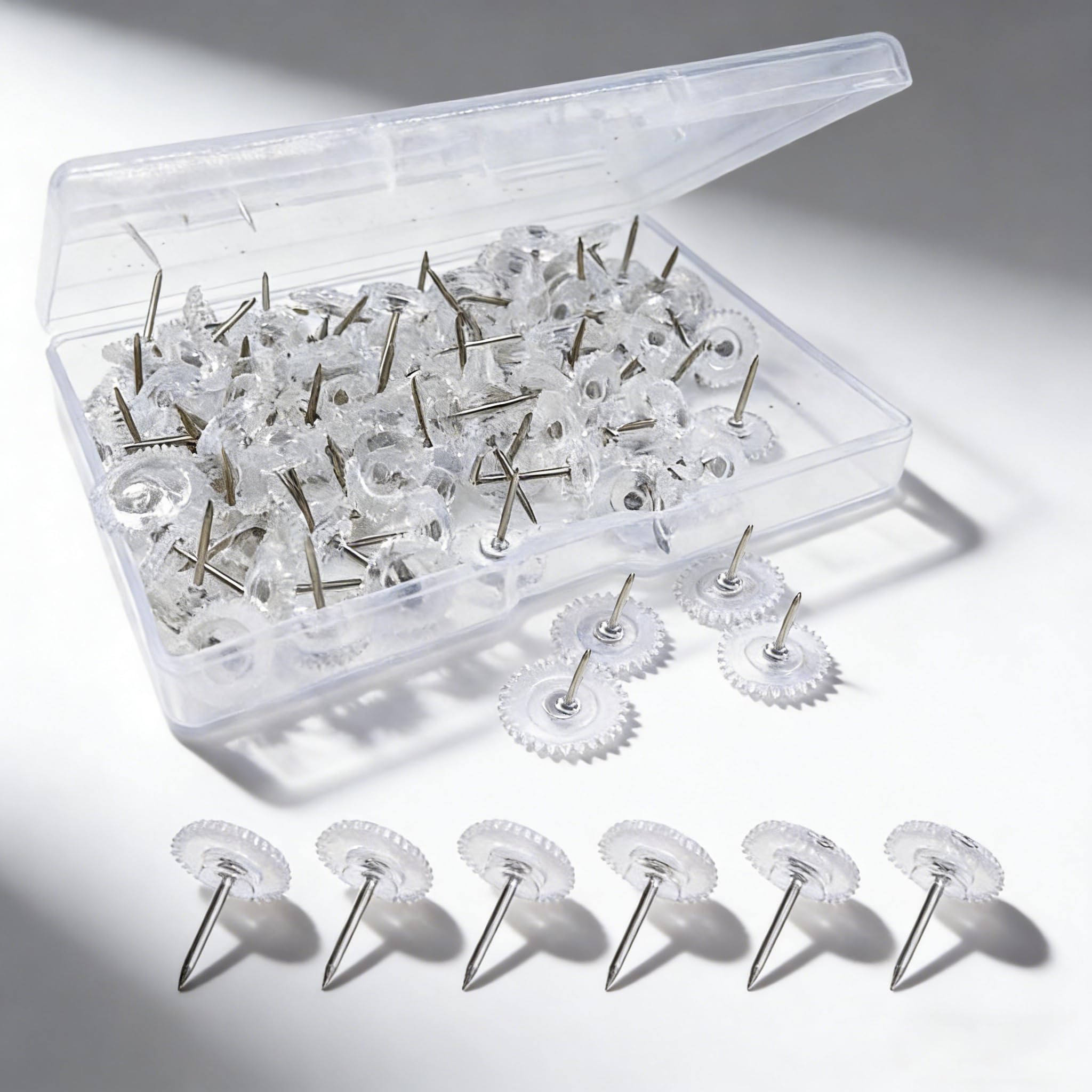 – 100pcs Transparent Plastic Push Pins, Clear Thumb Tacks Notice Board Pins, Decorative & Functional Drawing Pins for Pinboards, Corkboards, Noticeboards, Home & Office
