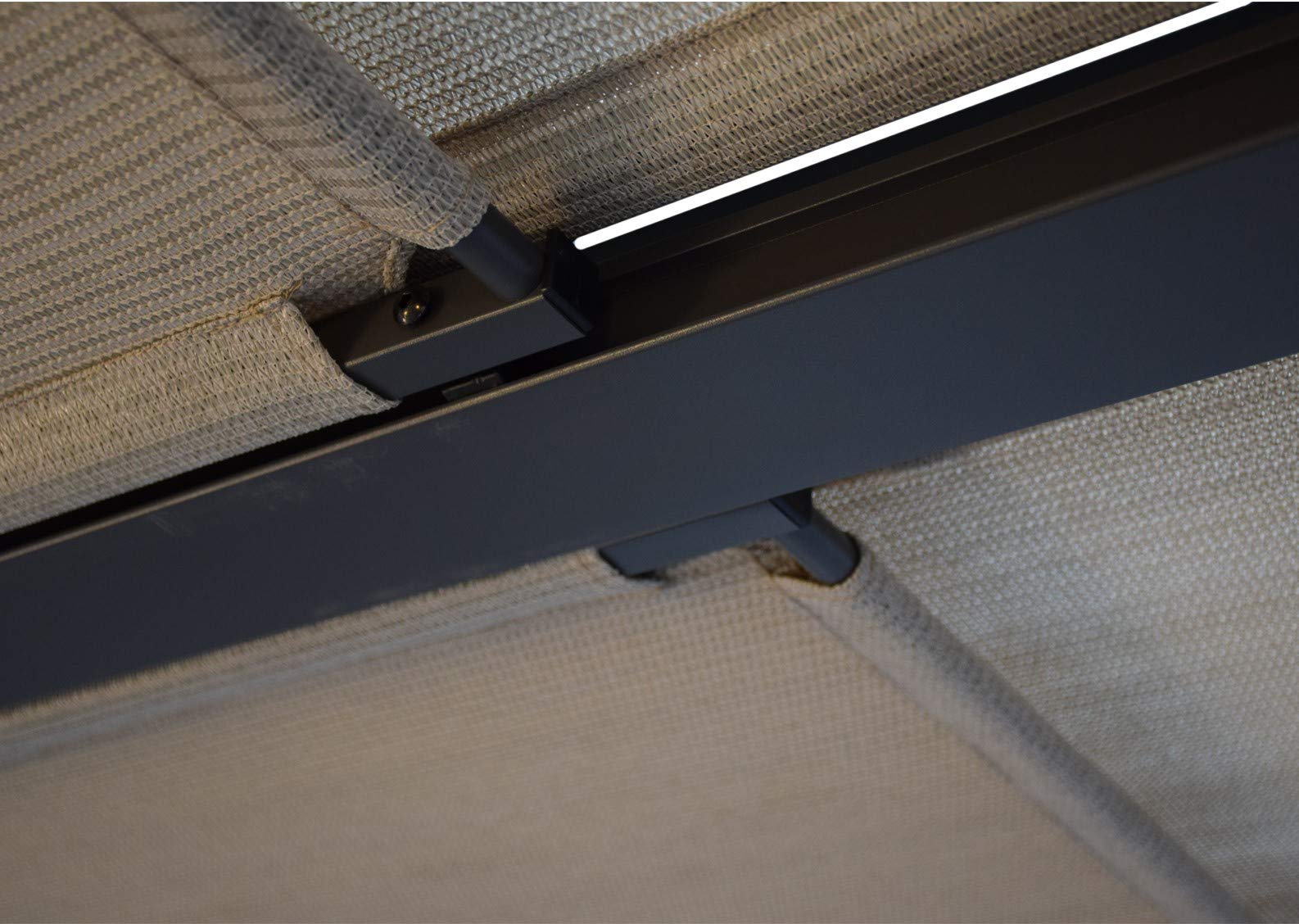 Jet-LINE® Pawilon | pergola aluminiowa | pawilon ogrodowy | ochrona przed promieniowaniem UV | pergola Amun | wymiary: 3 x 4 m | dach przesuwny | zadaszenie ogrodu | zadaszenie tarasu