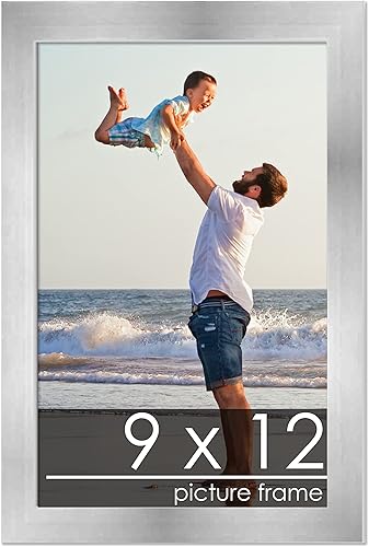 Miniatura 274 de Marco de 28 x 36 pulgadas de madera de peltre plateado con plexiglás acrílico UV, parte trasera de tablero de espuma y accesorios incluidos