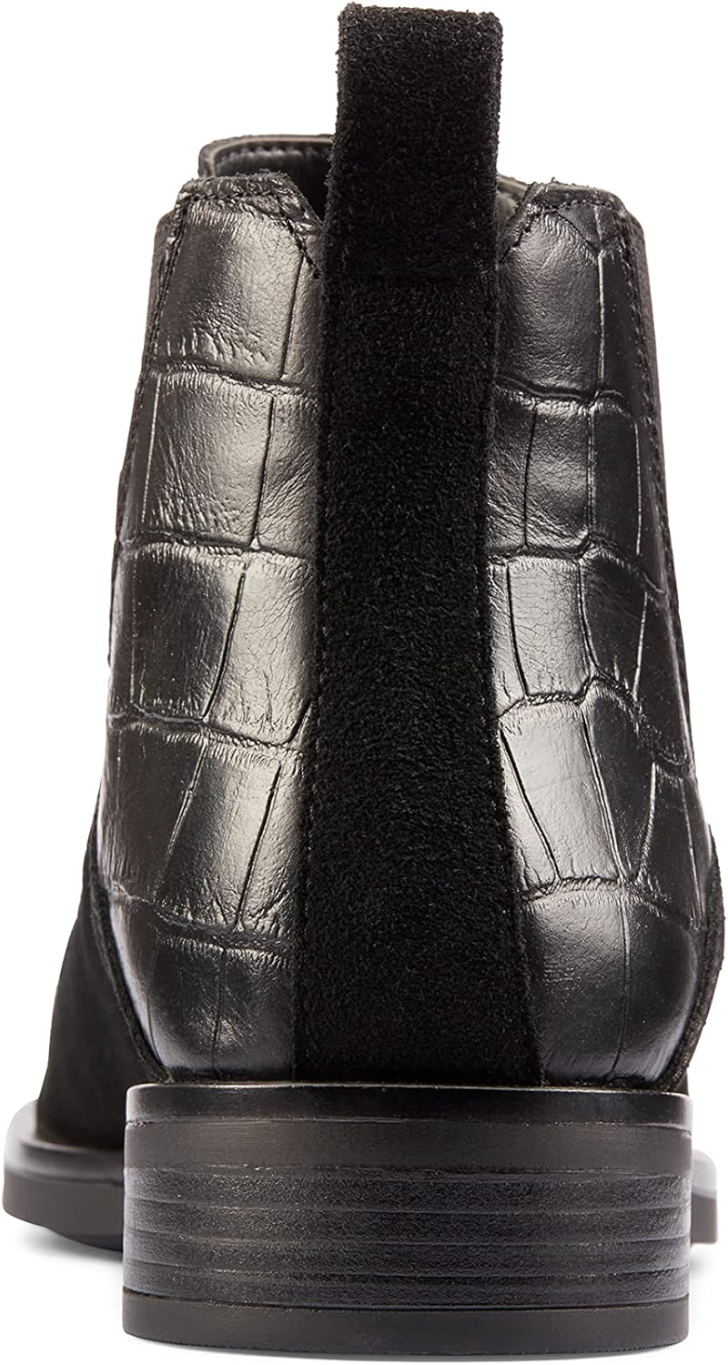 Clarks womens Chelsea Boots